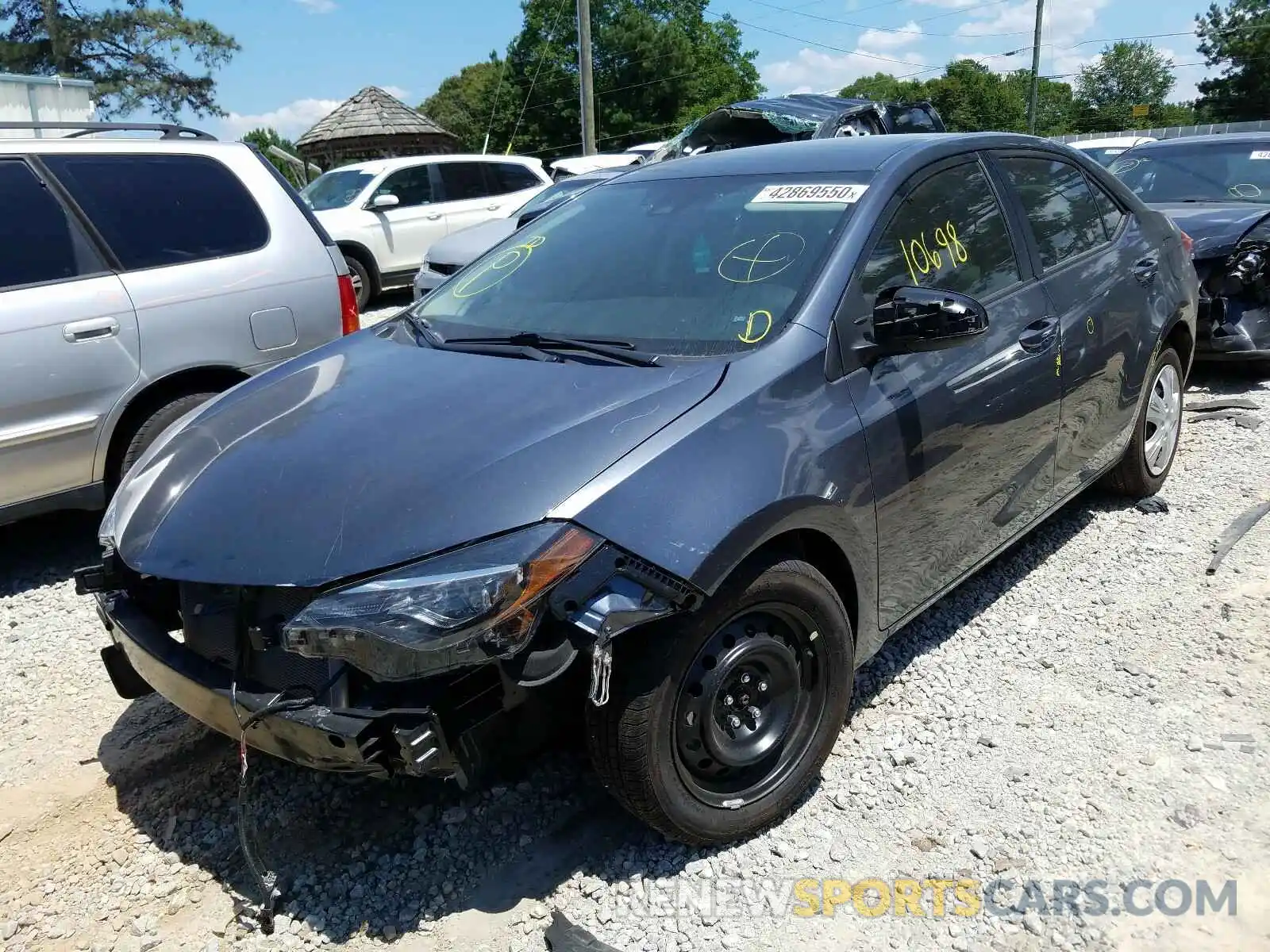 2 Photograph of a damaged car 2T1BURHE7KC221329 TOYOTA COROLLA 2019