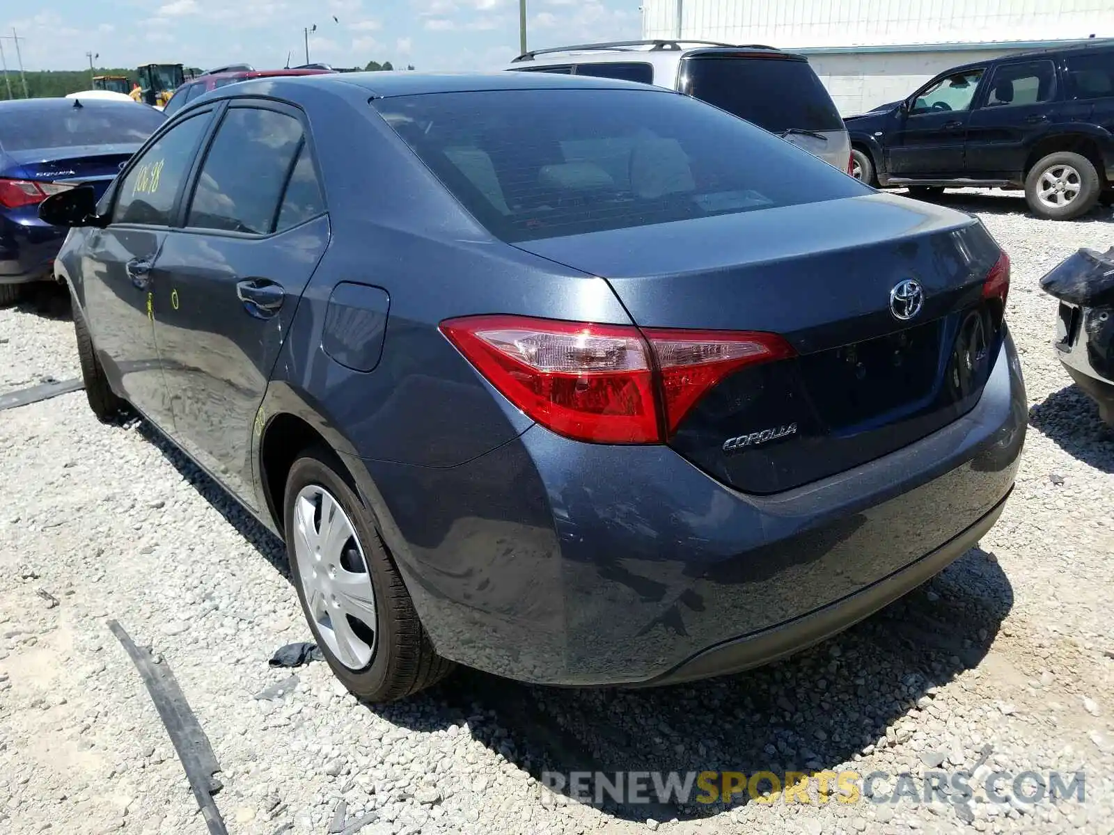 3 Photograph of a damaged car 2T1BURHE7KC221329 TOYOTA COROLLA 2019