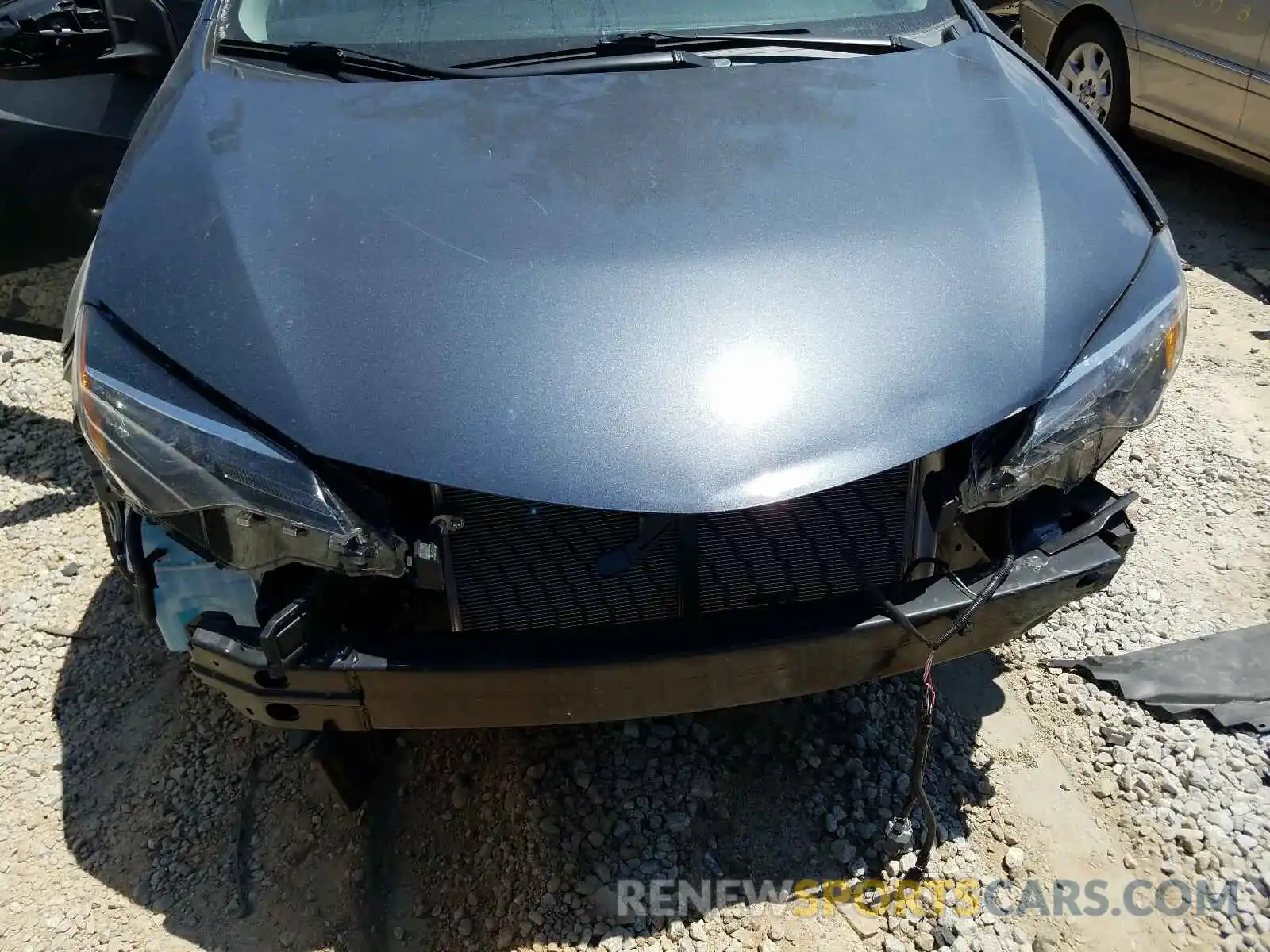9 Photograph of a damaged car 2T1BURHE7KC221329 TOYOTA COROLLA 2019