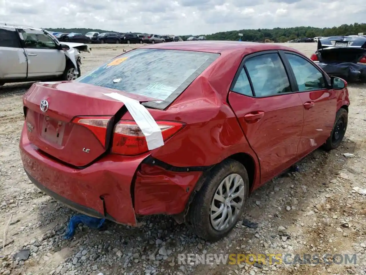 4 Photograph of a damaged car 2T1BURHE7KC223016 TOYOTA COROLLA 2019