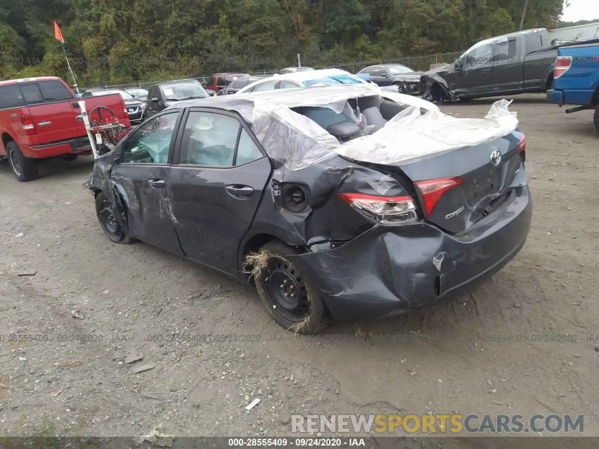 3 Photograph of a damaged car 2T1BURHE7KC223307 TOYOTA COROLLA 2019