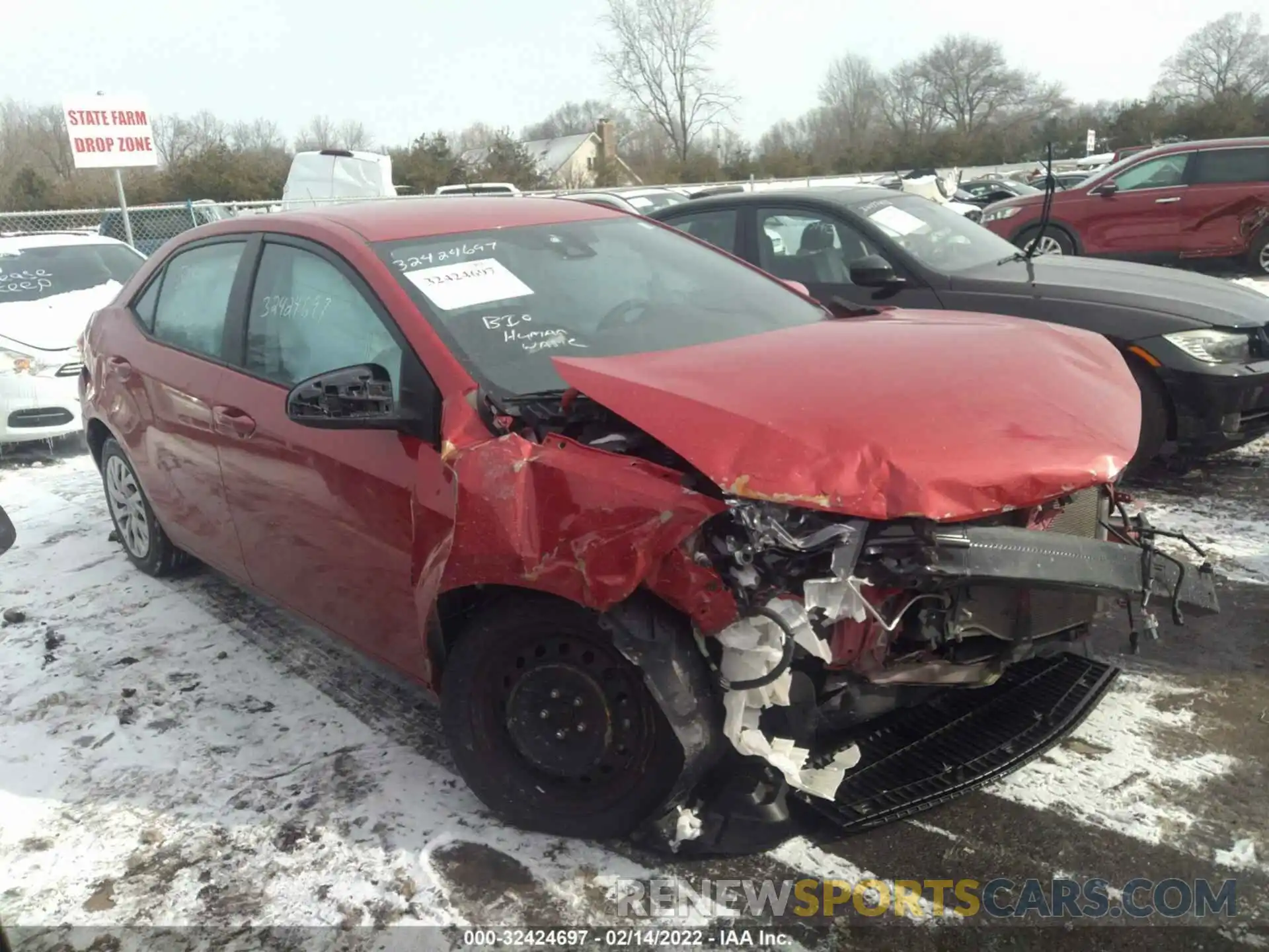 1 Photograph of a damaged car 2T1BURHE7KC224599 TOYOTA COROLLA 2019