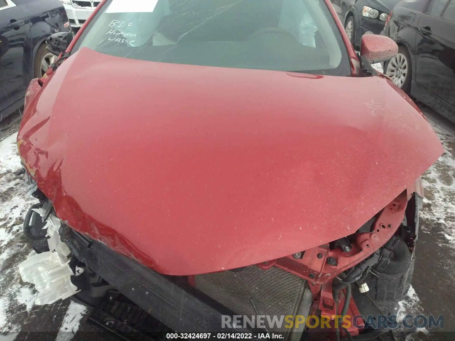 10 Photograph of a damaged car 2T1BURHE7KC224599 TOYOTA COROLLA 2019