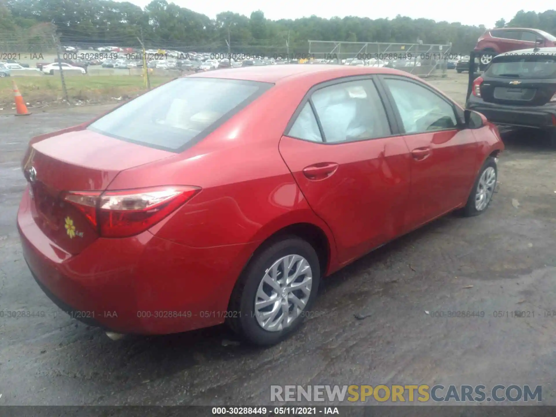 4 Photograph of a damaged car 2T1BURHE7KC224912 TOYOTA COROLLA 2019