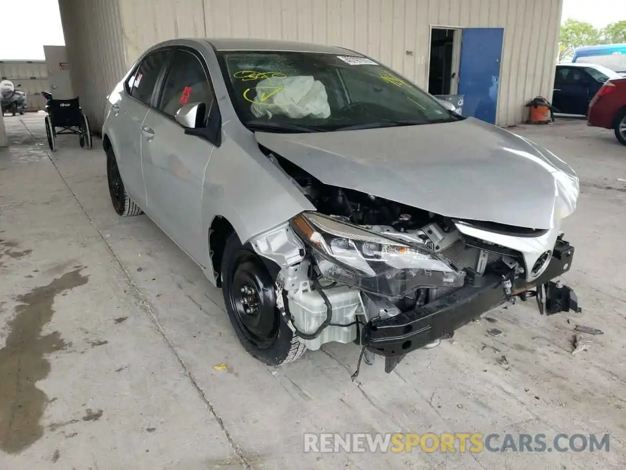 1 Photograph of a damaged car 2T1BURHE7KC225011 TOYOTA COROLLA 2019