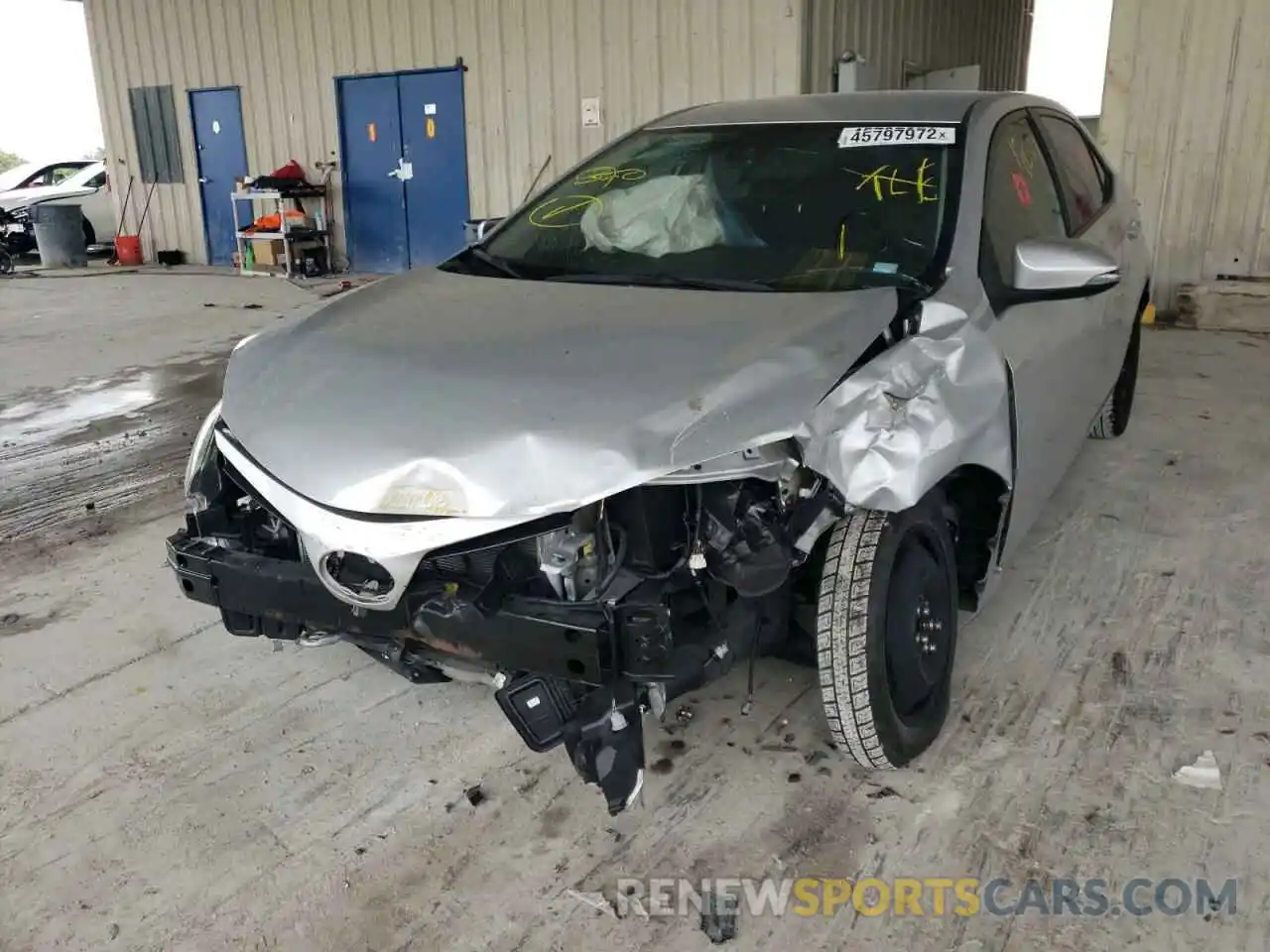 2 Photograph of a damaged car 2T1BURHE7KC225011 TOYOTA COROLLA 2019