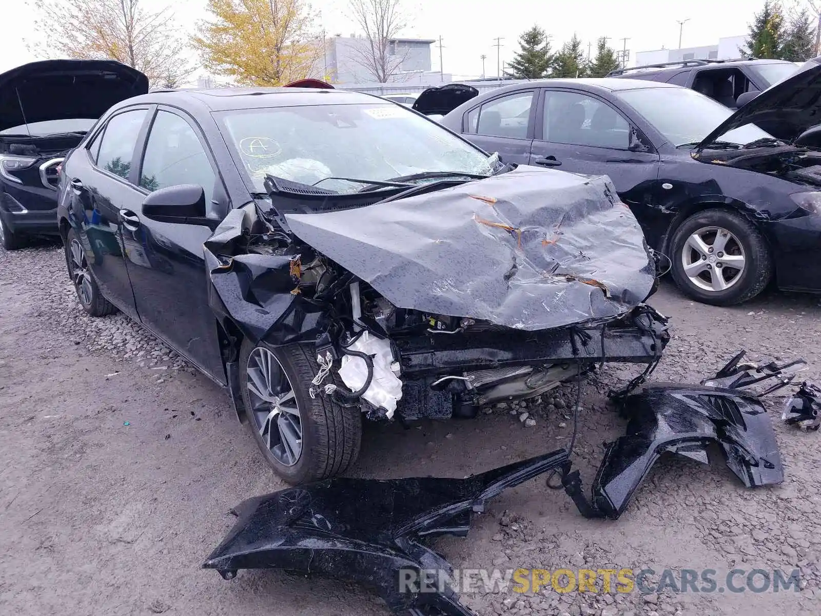 1 Photograph of a damaged car 2T1BURHE7KC225641 TOYOTA COROLLA 2019