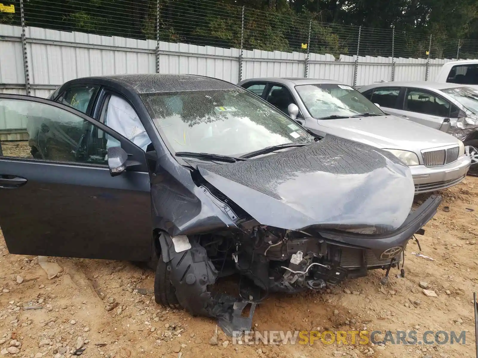 1 Photograph of a damaged car 2T1BURHE7KC226188 TOYOTA COROLLA 2019