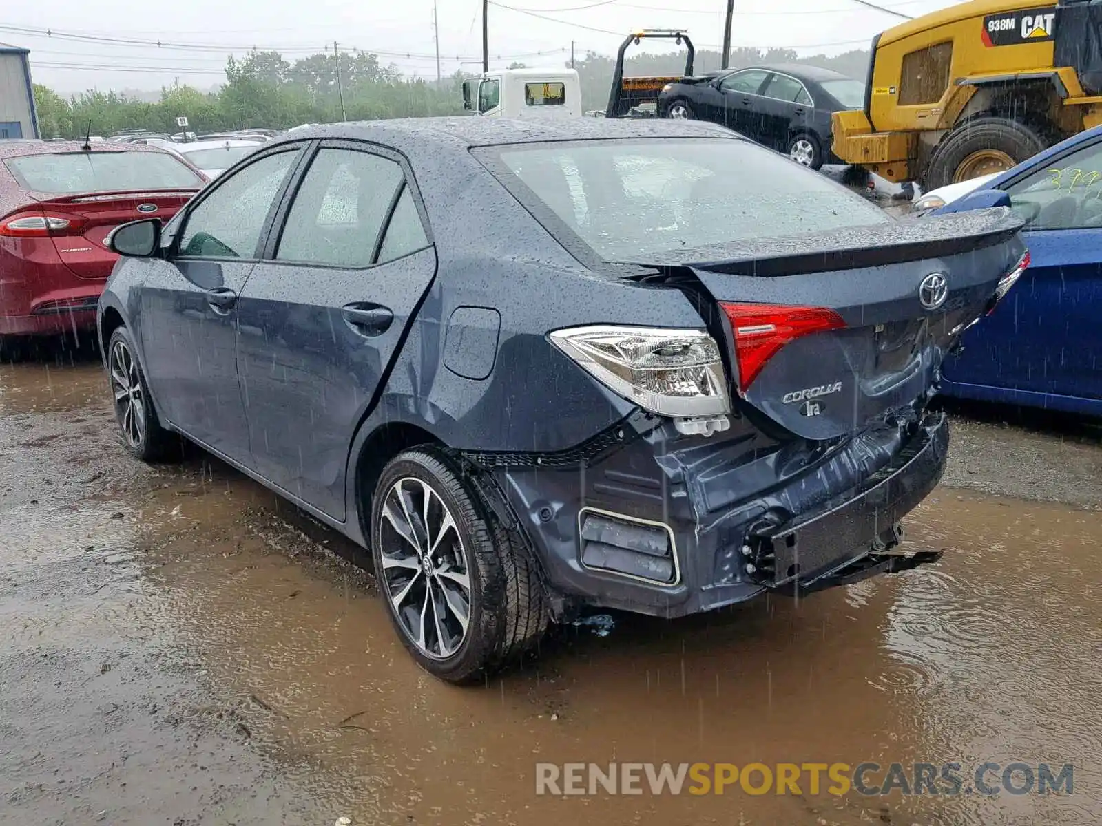 3 Photograph of a damaged car 2T1BURHE7KC226255 TOYOTA COROLLA 2019