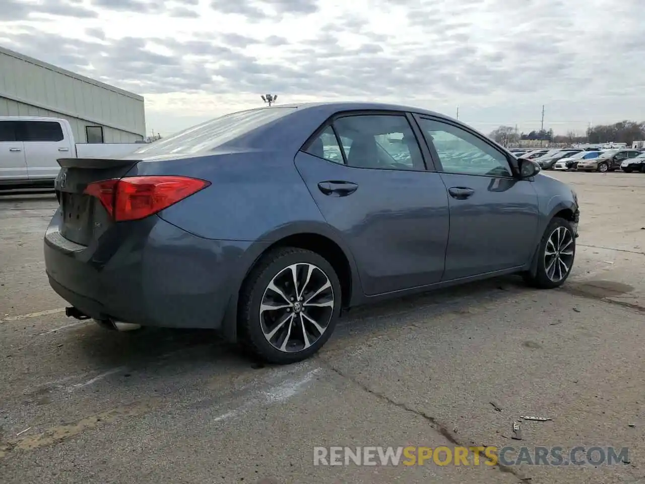 3 Photograph of a damaged car 2T1BURHE7KC227955 TOYOTA COROLLA 2019