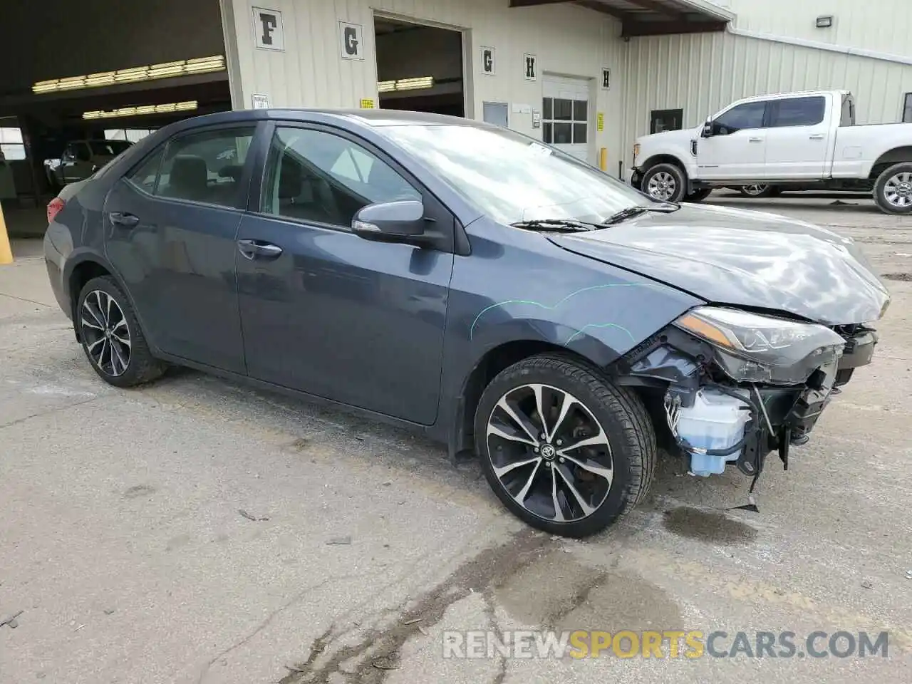 4 Photograph of a damaged car 2T1BURHE7KC227955 TOYOTA COROLLA 2019