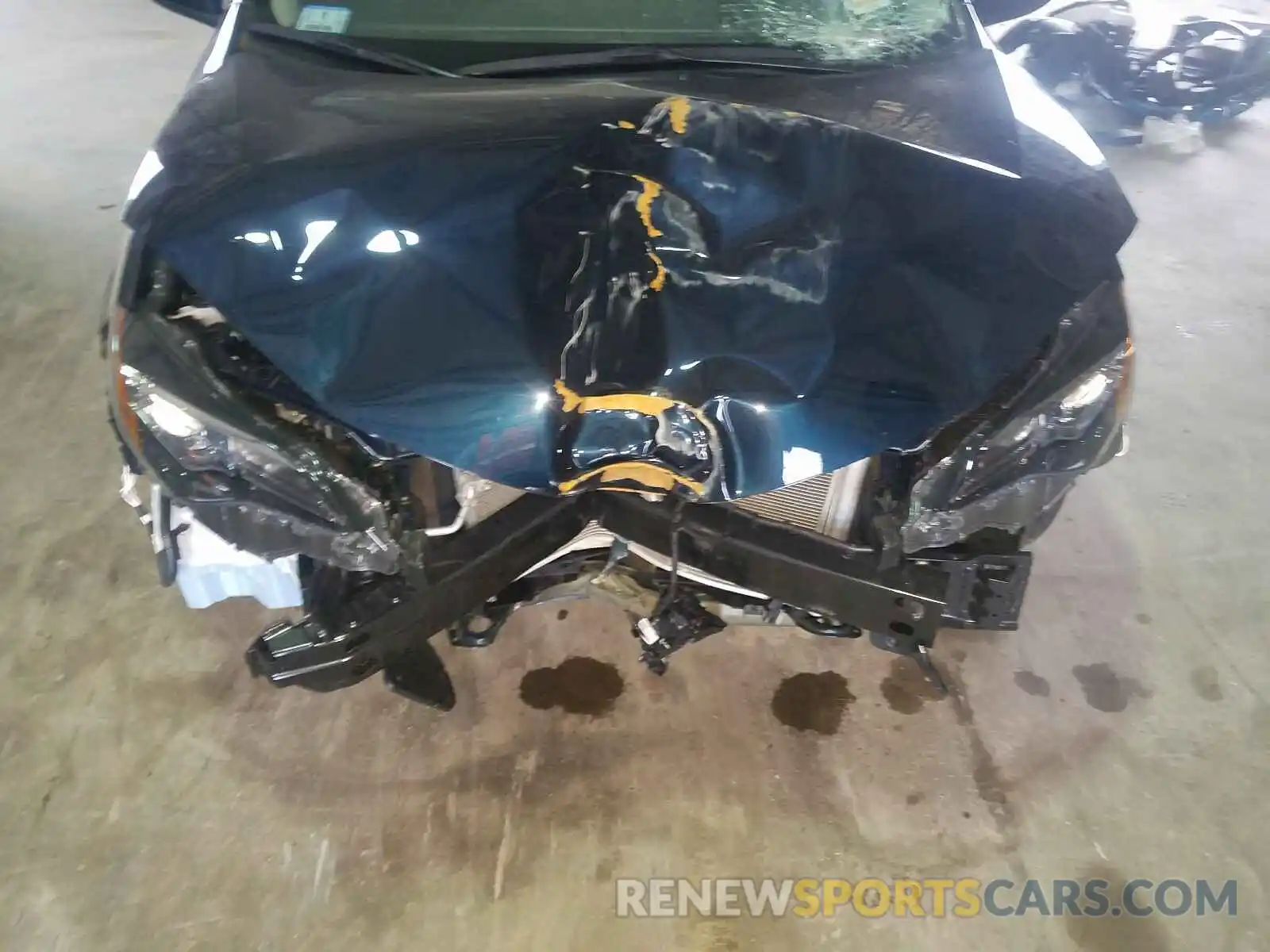 7 Photograph of a damaged car 2T1BURHE7KC228040 TOYOTA COROLLA 2019