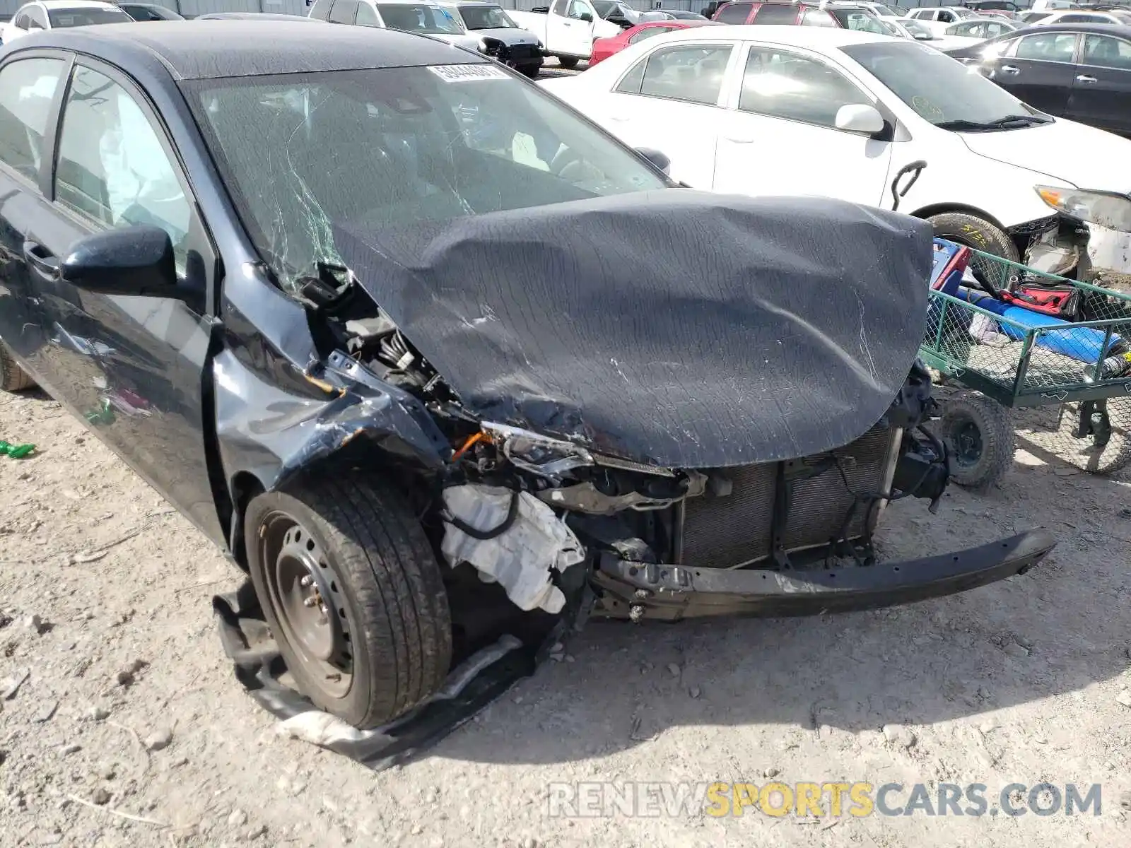 7 Photograph of a damaged car 2T1BURHE7KC228250 TOYOTA COROLLA 2019