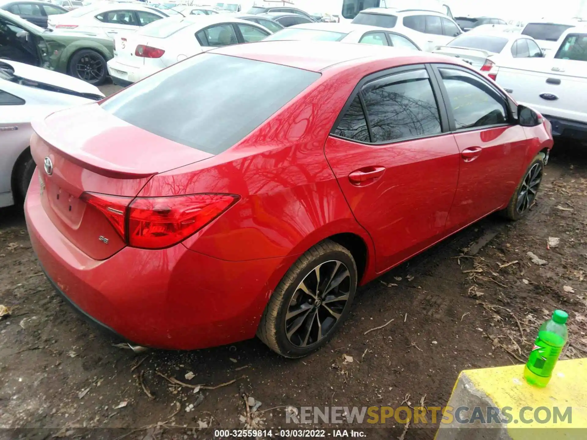 4 Photograph of a damaged car 2T1BURHE7KC228569 TOYOTA COROLLA 2019