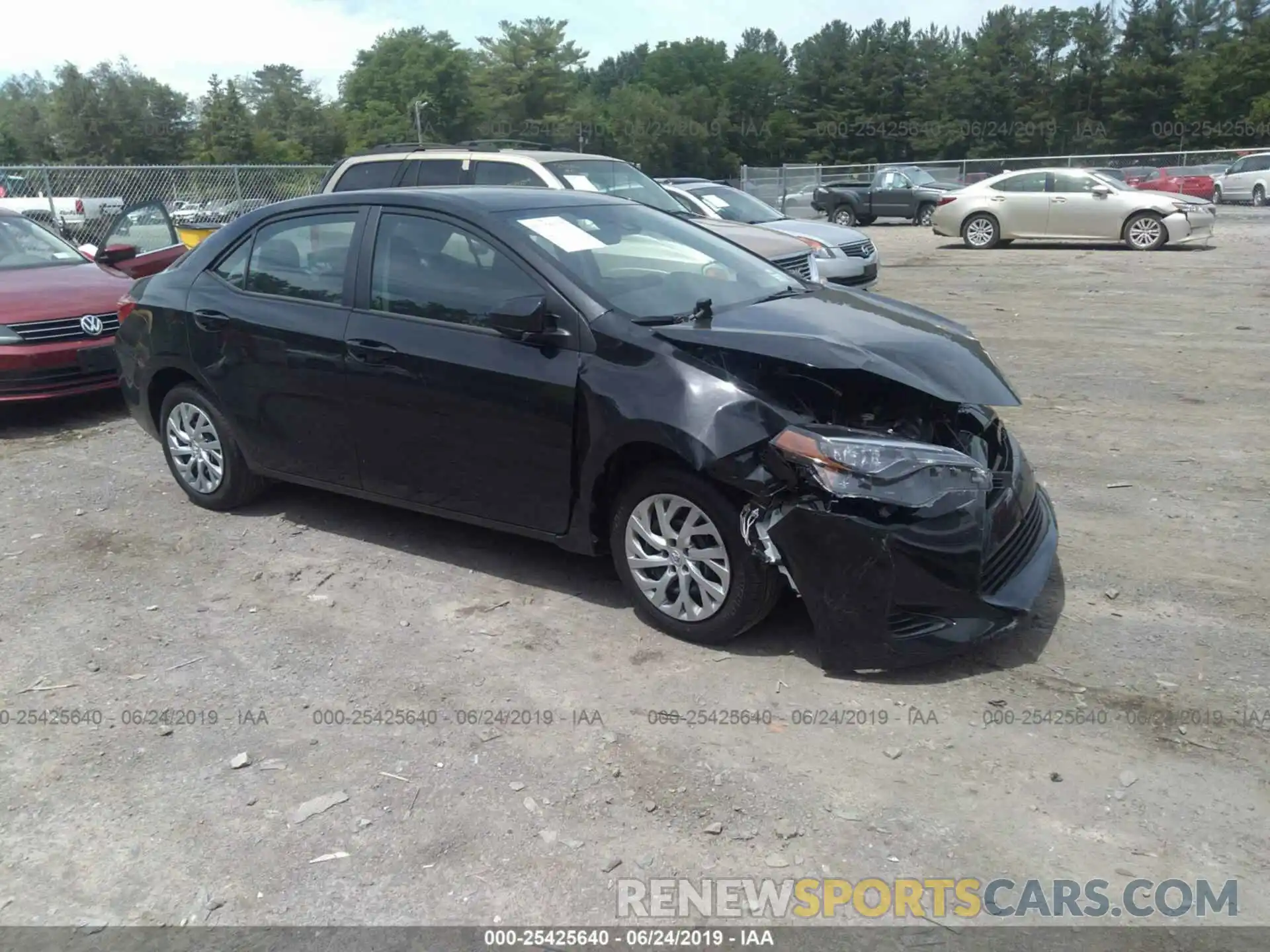 1 Photograph of a damaged car 2T1BURHE7KC229866 TOYOTA COROLLA 2019