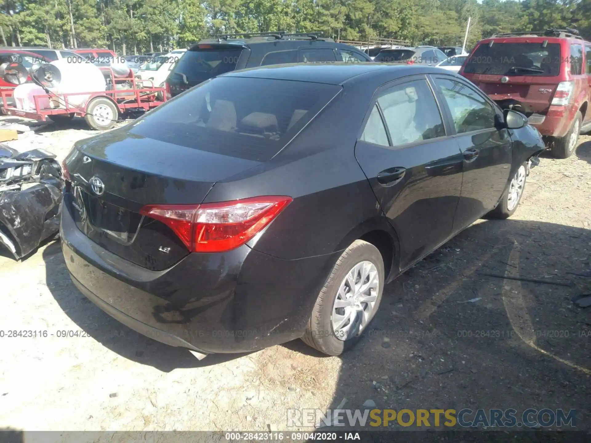 4 Photograph of a damaged car 2T1BURHE7KC230161 TOYOTA COROLLA 2019