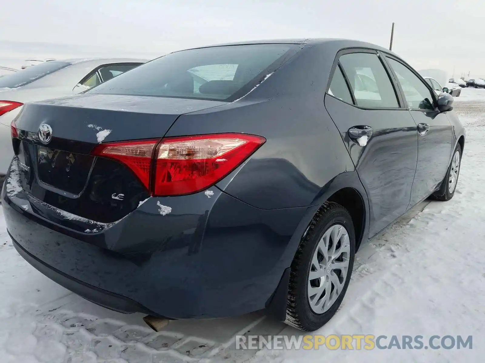 4 Photograph of a damaged car 2T1BURHE7KC230712 TOYOTA COROLLA 2019