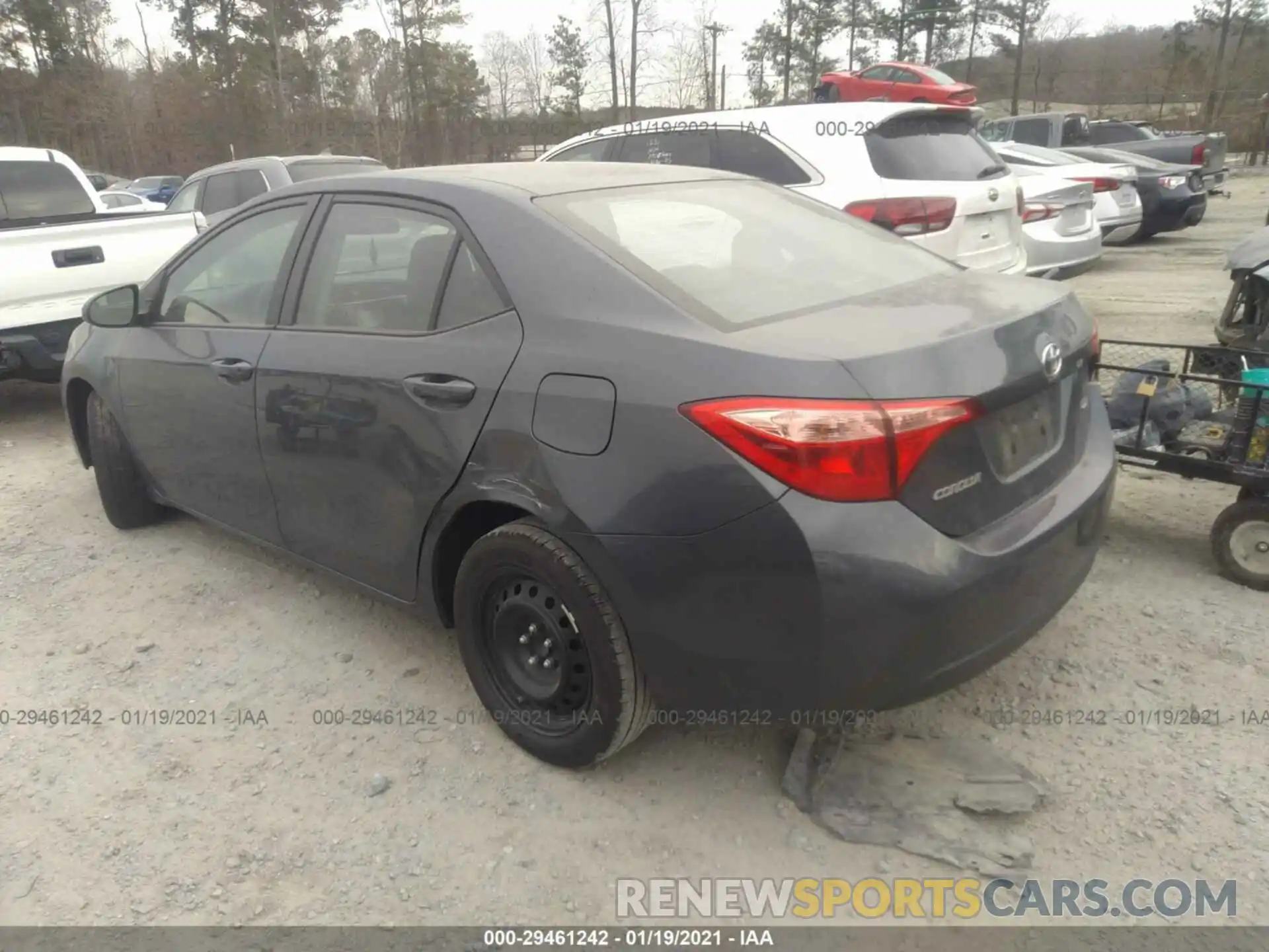 3 Photograph of a damaged car 2T1BURHE7KC231861 TOYOTA COROLLA 2019