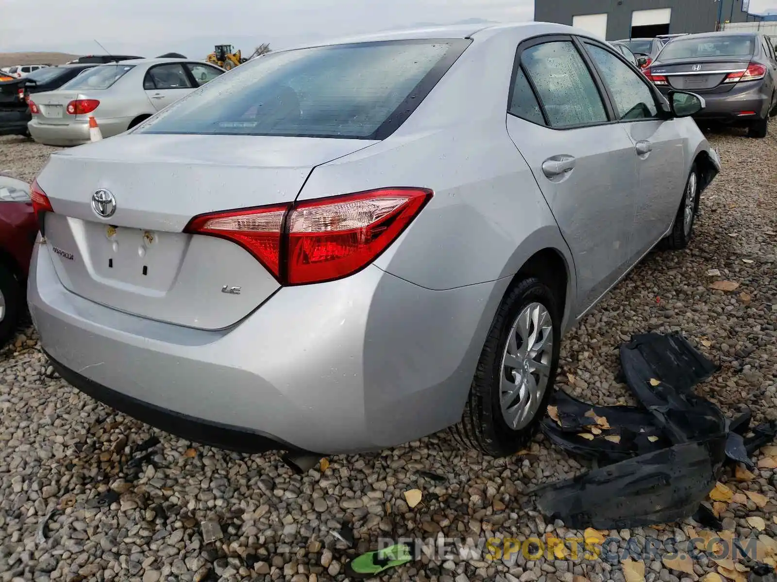 4 Фотография поврежденного автомобиля 2T1BURHE7KC232296 TOYOTA COROLLA 2019