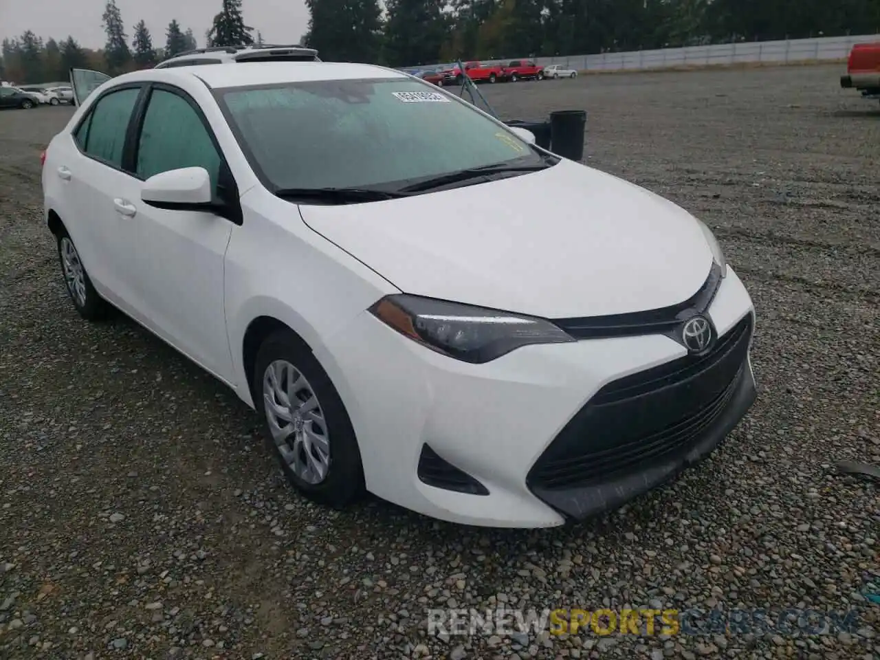 1 Photograph of a damaged car 2T1BURHE7KC232590 TOYOTA COROLLA 2019