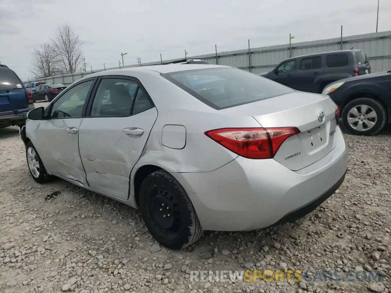 3 Photograph of a damaged car 2T1BURHE7KC232881 TOYOTA COROLLA 2019