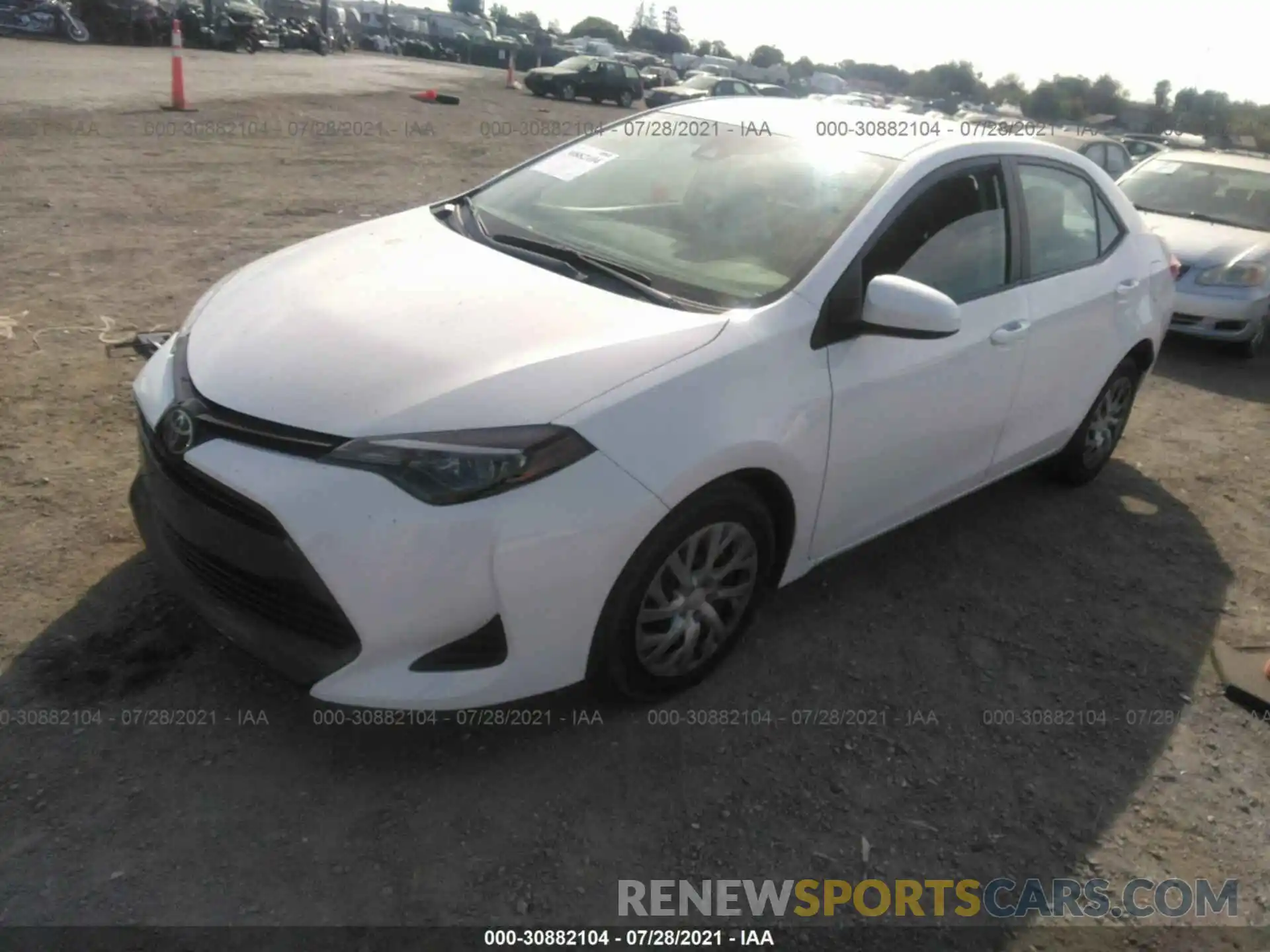 2 Photograph of a damaged car 2T1BURHE7KC233111 TOYOTA COROLLA 2019