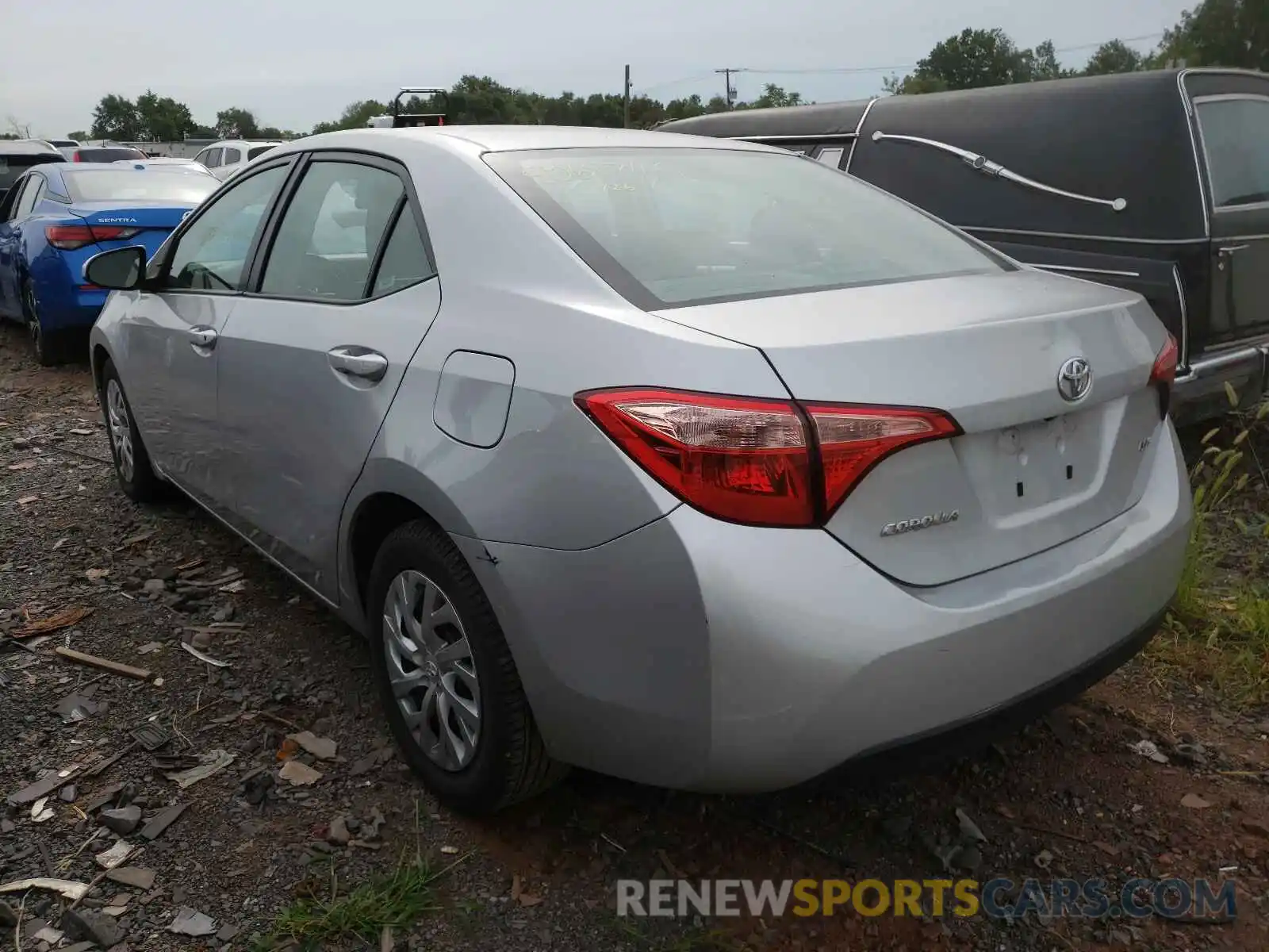 3 Photograph of a damaged car 2T1BURHE7KC234176 TOYOTA COROLLA 2019