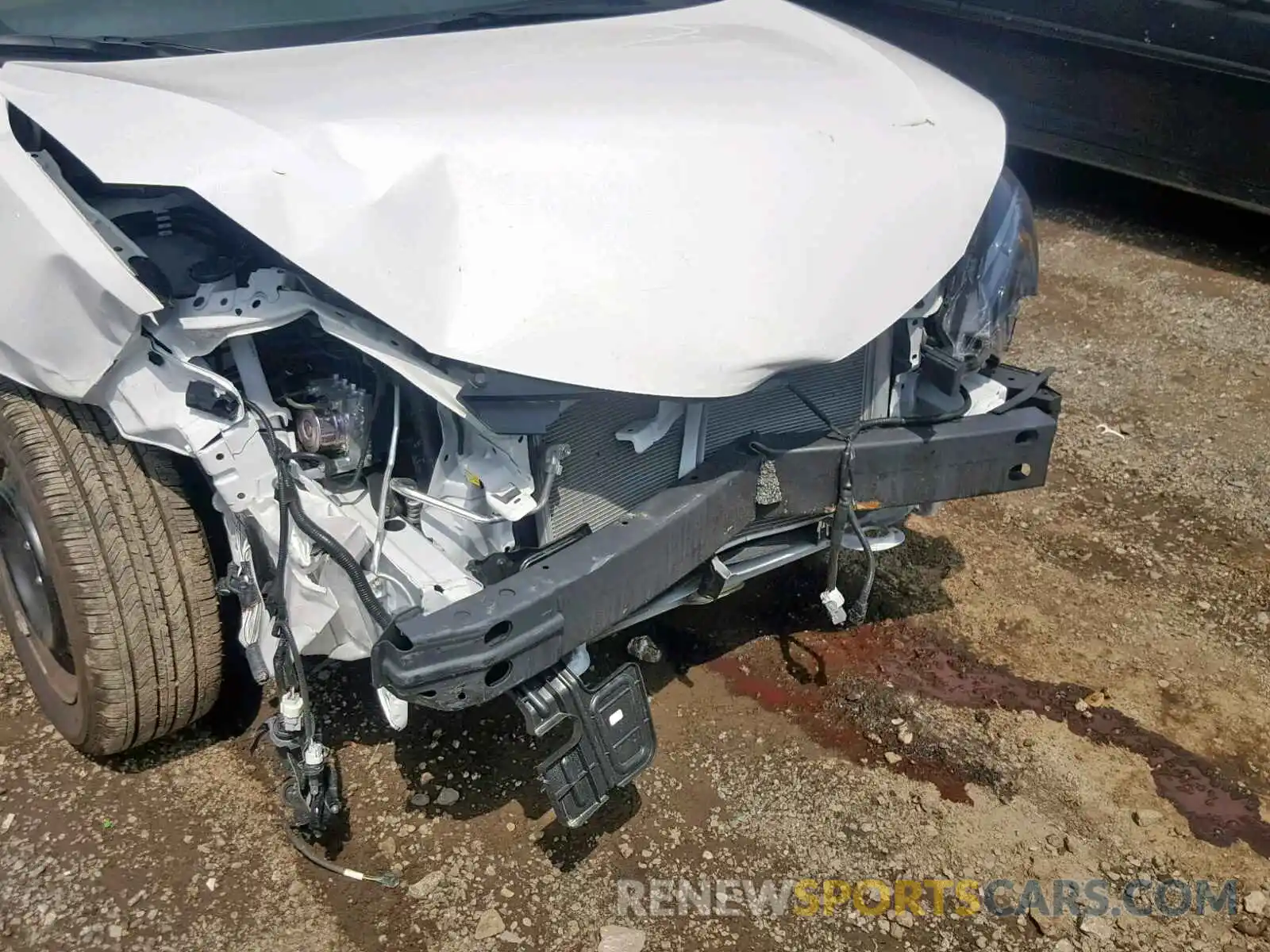 9 Фотография поврежденного автомобиля 2T1BURHE7KC234386 TOYOTA COROLLA 2019