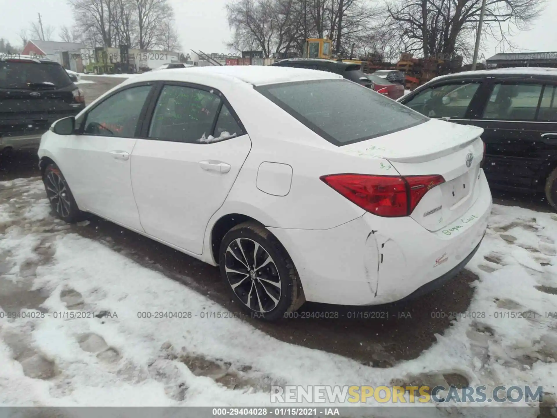 3 Photograph of a damaged car 2T1BURHE7KC235876 TOYOTA COROLLA 2019