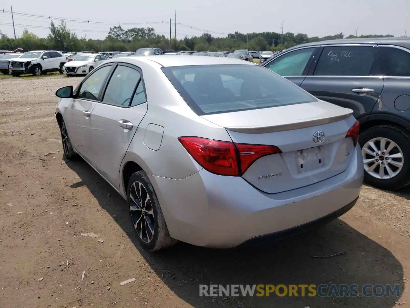 3 Photograph of a damaged car 2T1BURHE7KC237742 TOYOTA COROLLA 2019