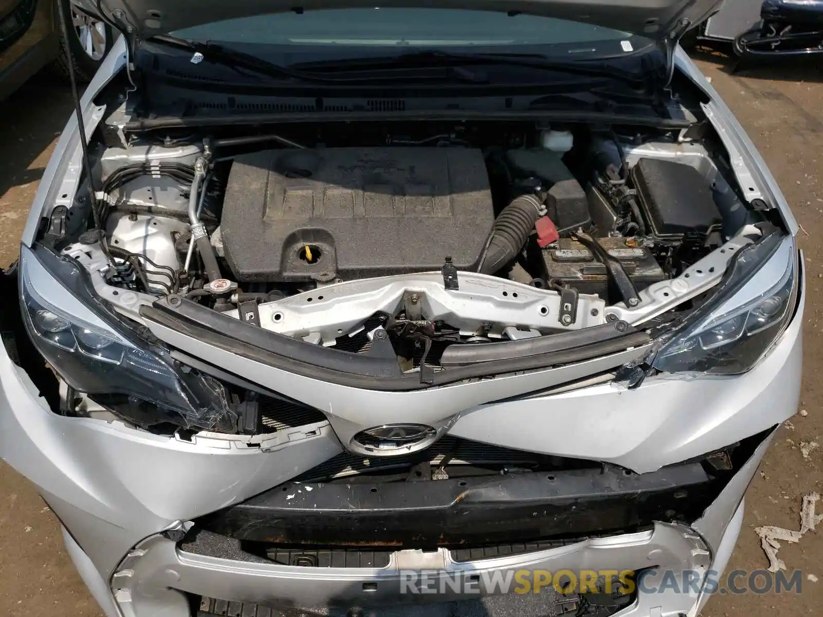 7 Photograph of a damaged car 2T1BURHE7KC237742 TOYOTA COROLLA 2019