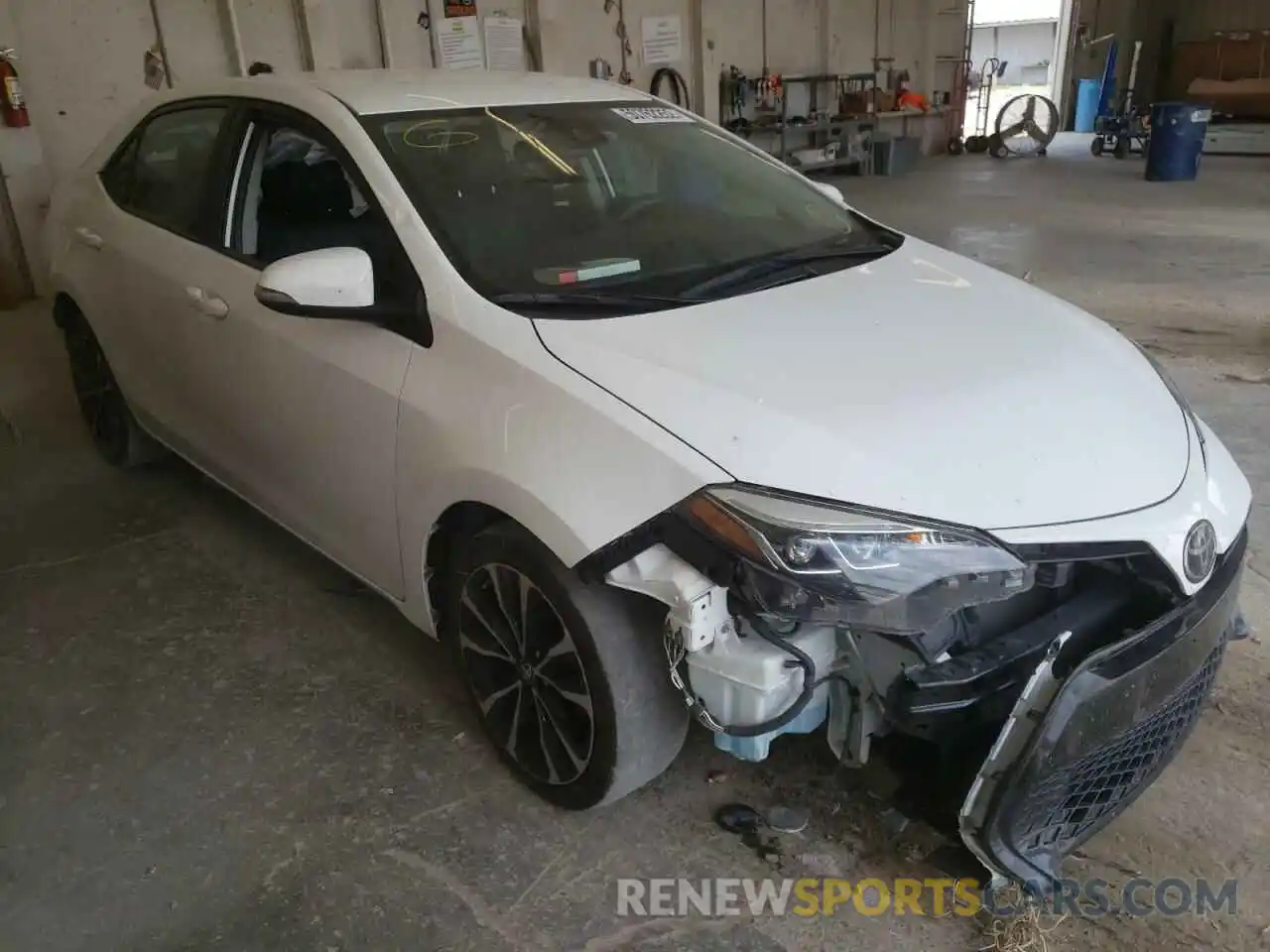 1 Photograph of a damaged car 2T1BURHE7KC238762 TOYOTA COROLLA 2019