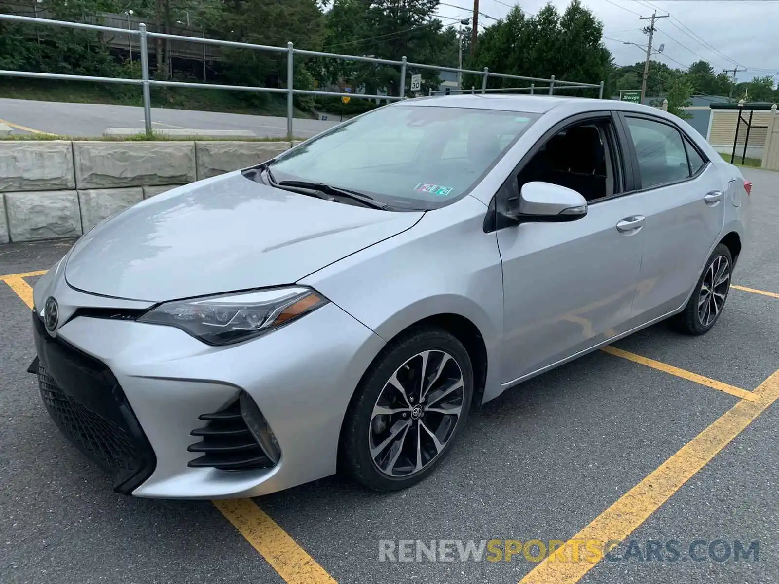 2 Photograph of a damaged car 2T1BURHE7KC238969 TOYOTA COROLLA 2019