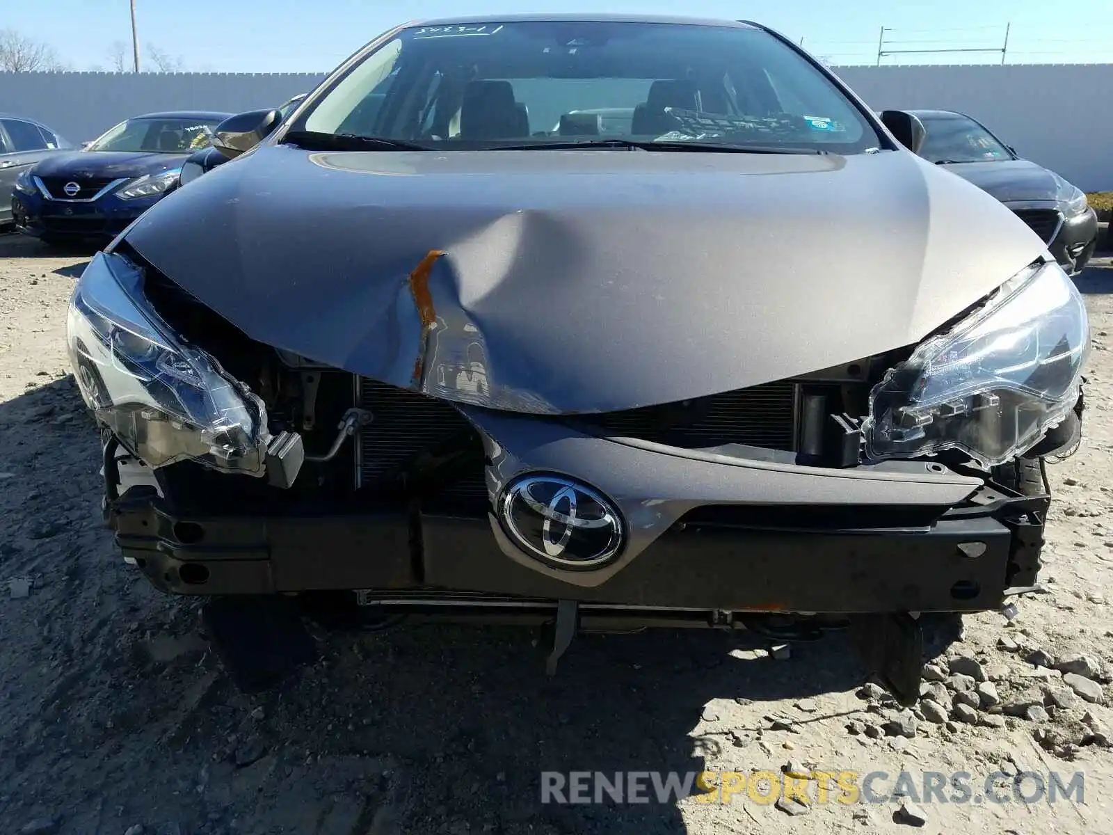 9 Photograph of a damaged car 2T1BURHE7KC239006 TOYOTA COROLLA 2019