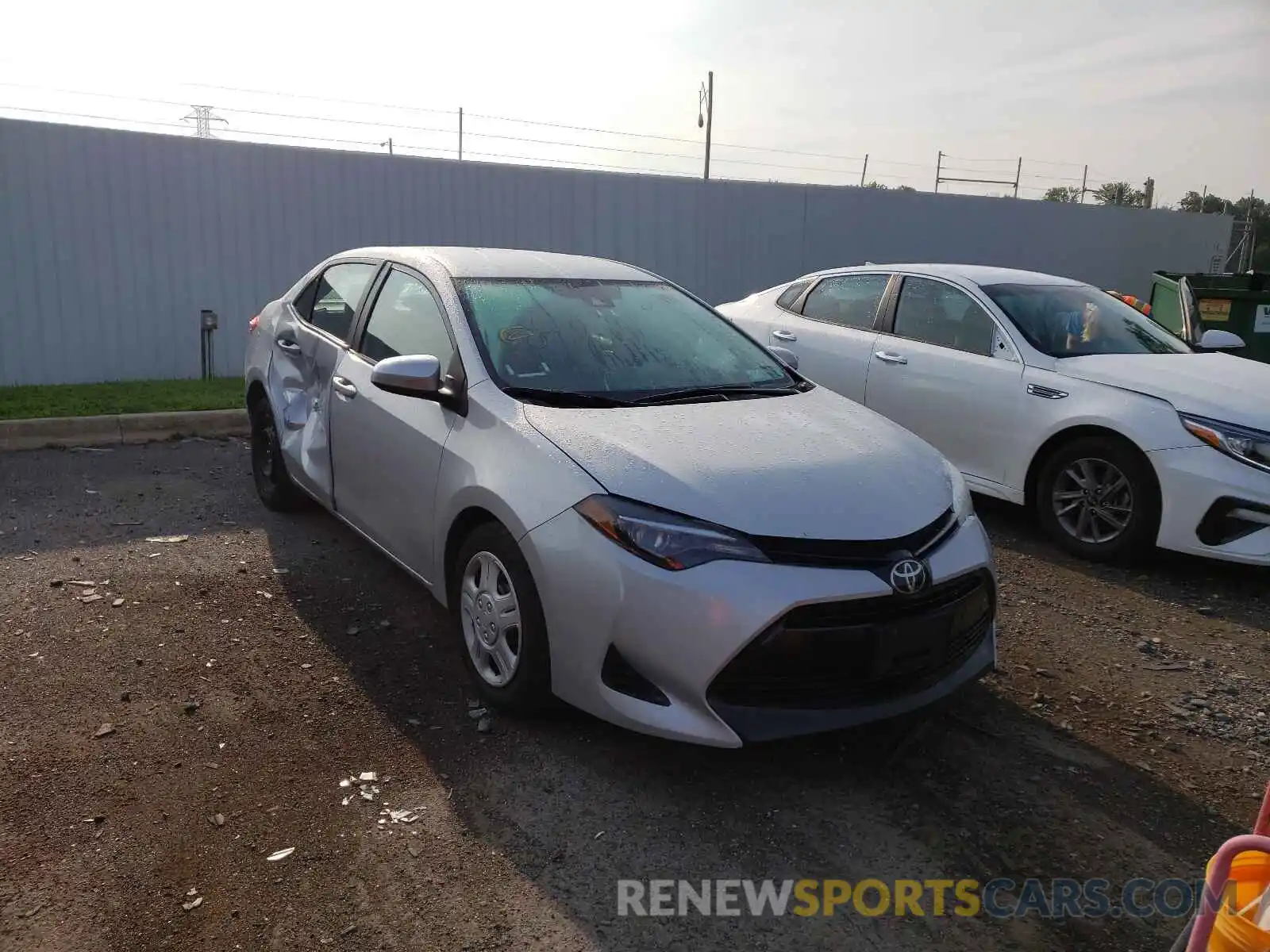 1 Photograph of a damaged car 2T1BURHE7KC239250 TOYOTA COROLLA 2019