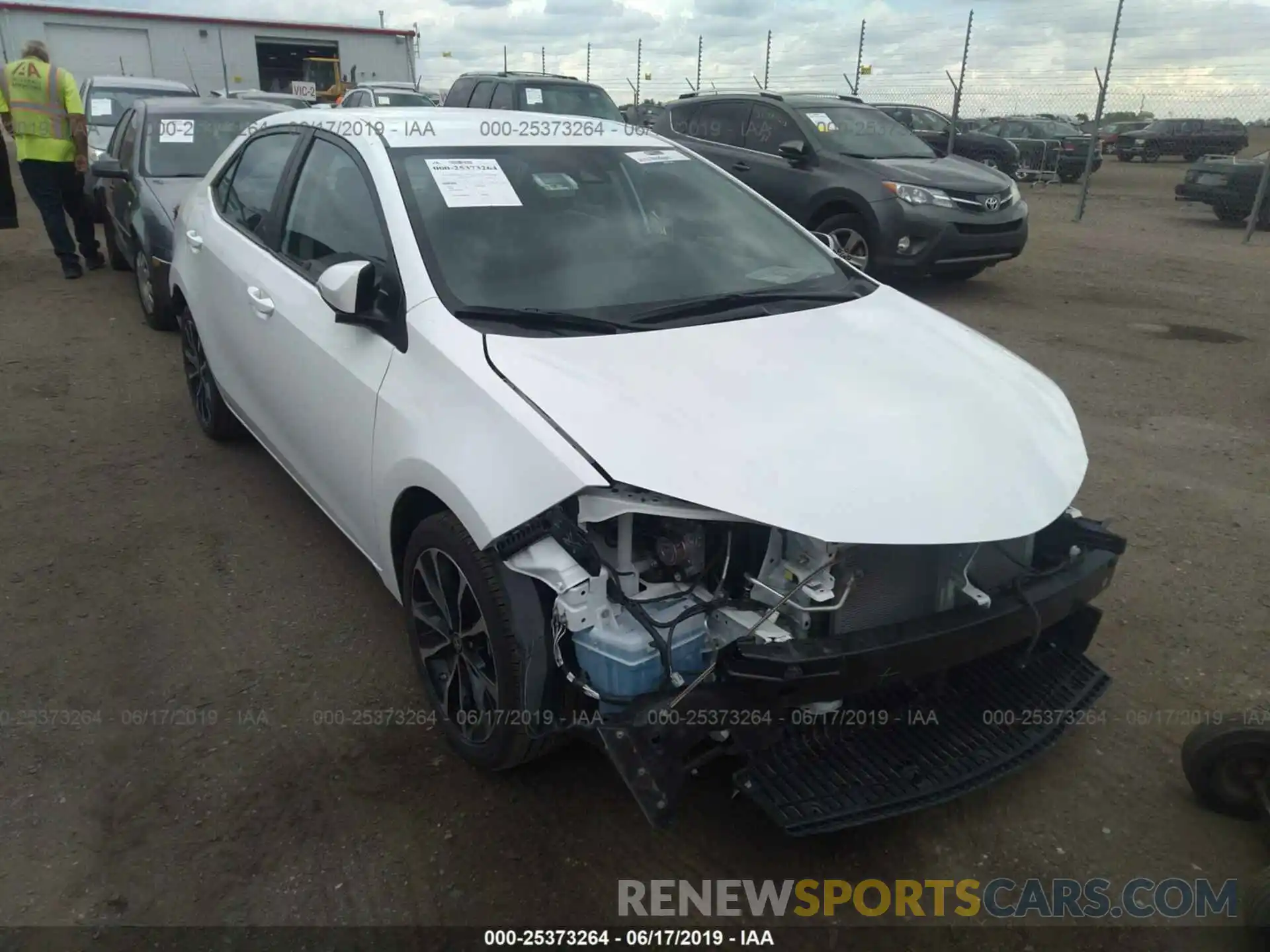 6 Photograph of a damaged car 2T1BURHE7KC239796 TOYOTA COROLLA 2019