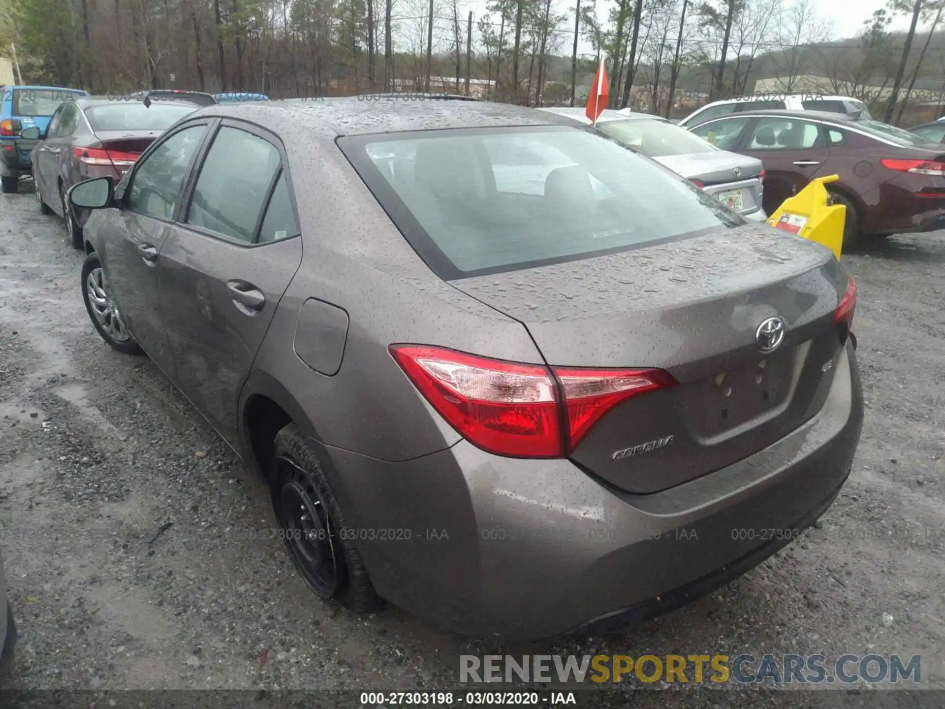 3 Photograph of a damaged car 2T1BURHE7KC241676 TOYOTA COROLLA 2019