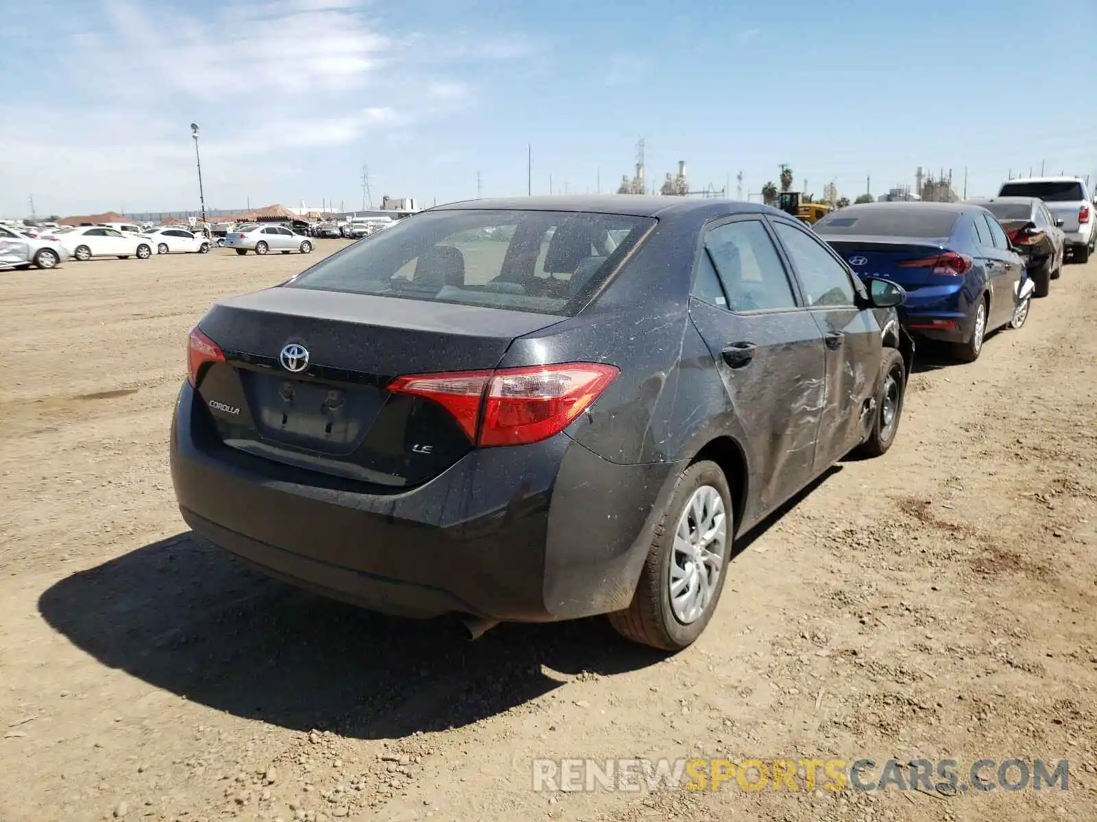 4 Photograph of a damaged car 2T1BURHE7KC242486 TOYOTA COROLLA 2019