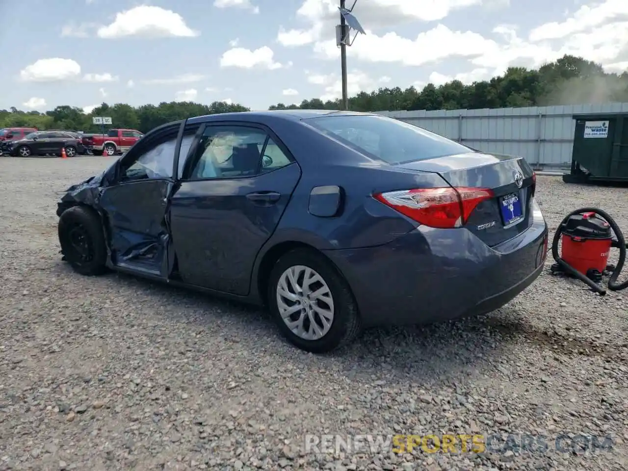 3 Photograph of a damaged car 2T1BURHE7KC243556 TOYOTA COROLLA 2019