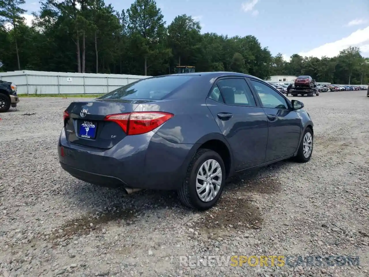 4 Photograph of a damaged car 2T1BURHE7KC243556 TOYOTA COROLLA 2019