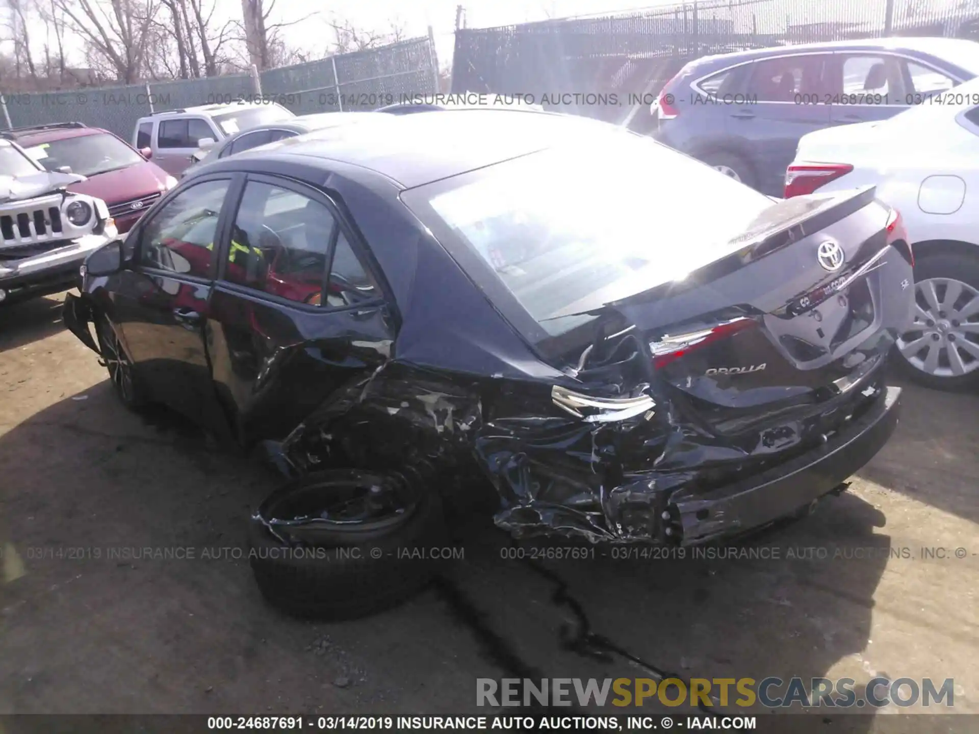 3 Photograph of a damaged car 2T1BURHE7KC244092 TOYOTA COROLLA 2019