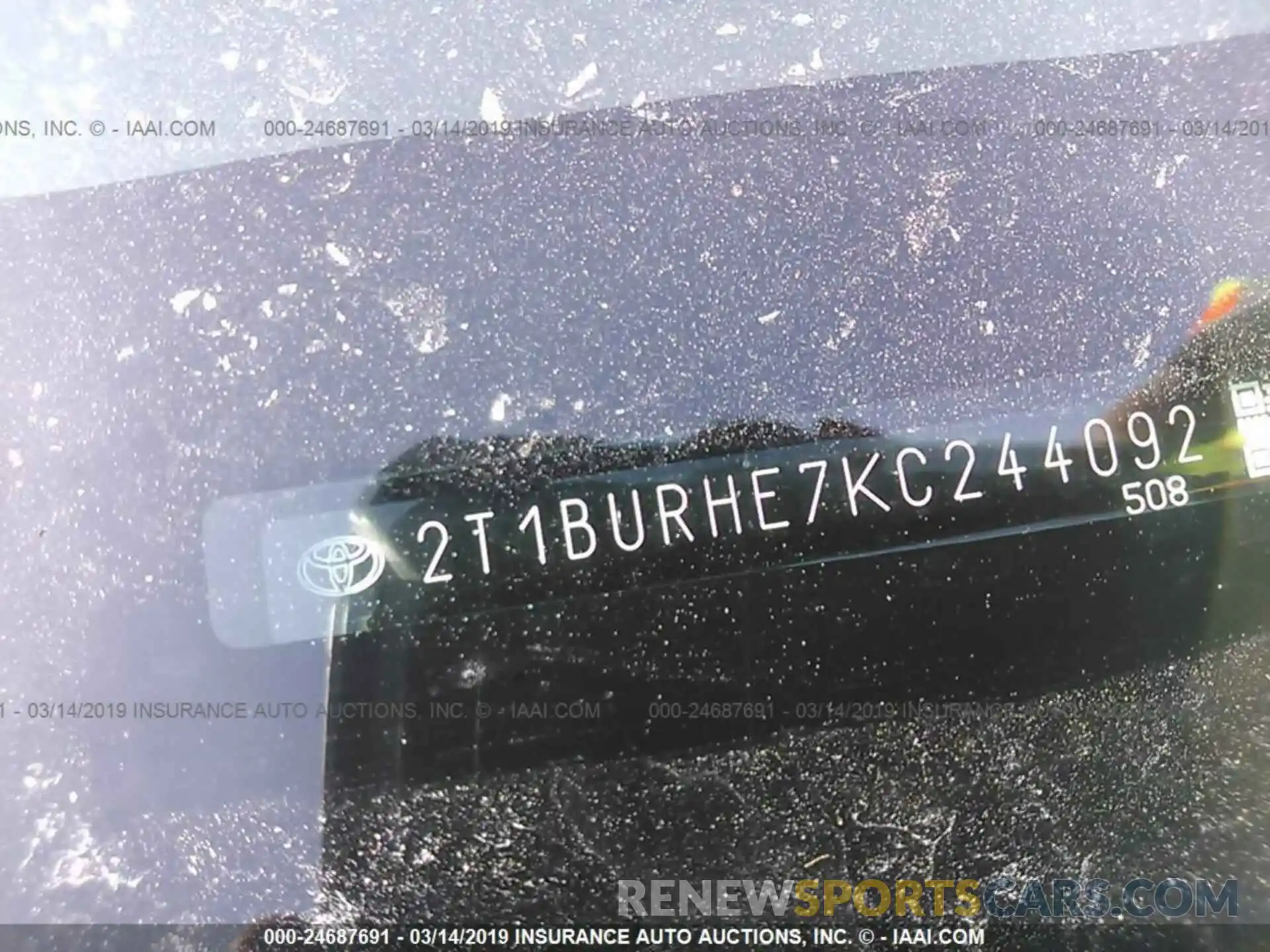 9 Photograph of a damaged car 2T1BURHE7KC244092 TOYOTA COROLLA 2019