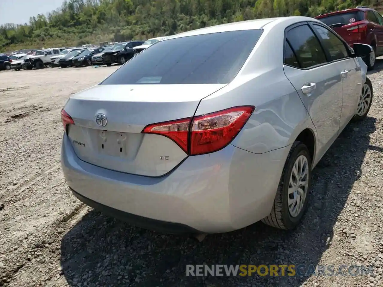 4 Photograph of a damaged car 2T1BURHE7KC244884 TOYOTA COROLLA 2019