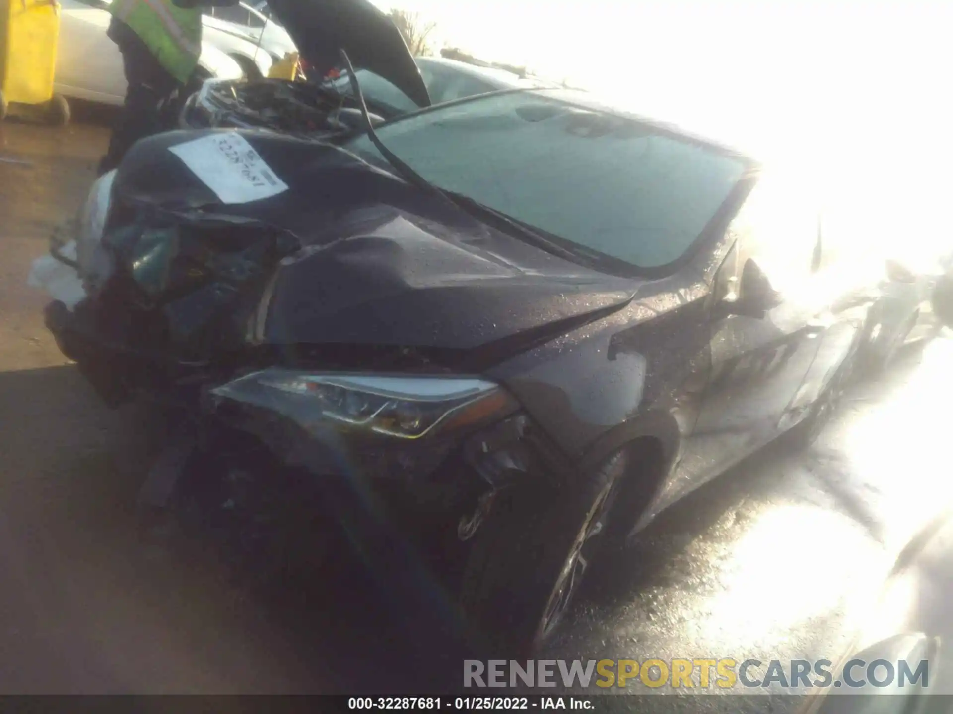 2 Photograph of a damaged car 2T1BURHE7KC246523 TOYOTA COROLLA 2019