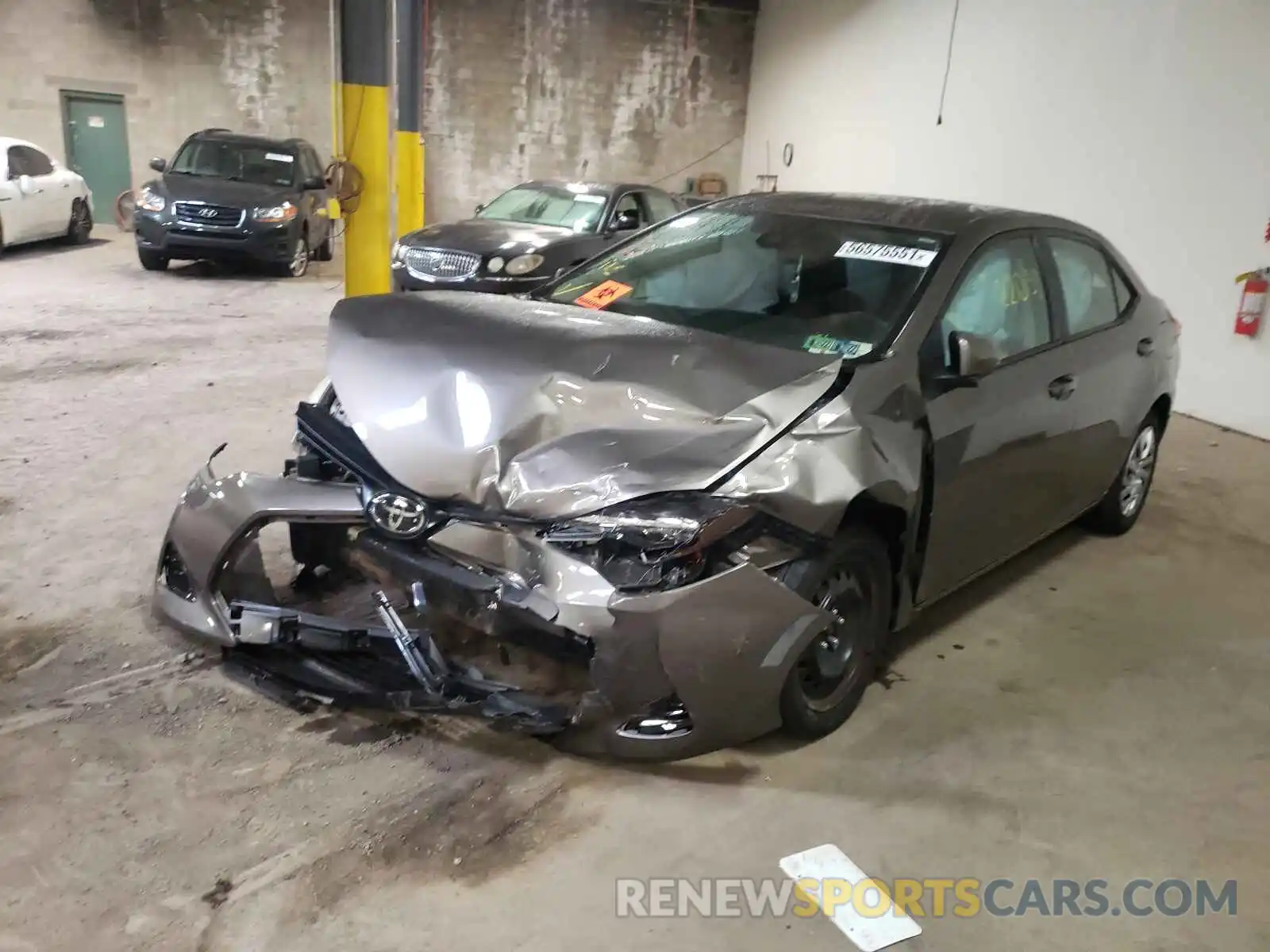 2 Photograph of a damaged car 2T1BURHE8KC125337 TOYOTA COROLLA 2019