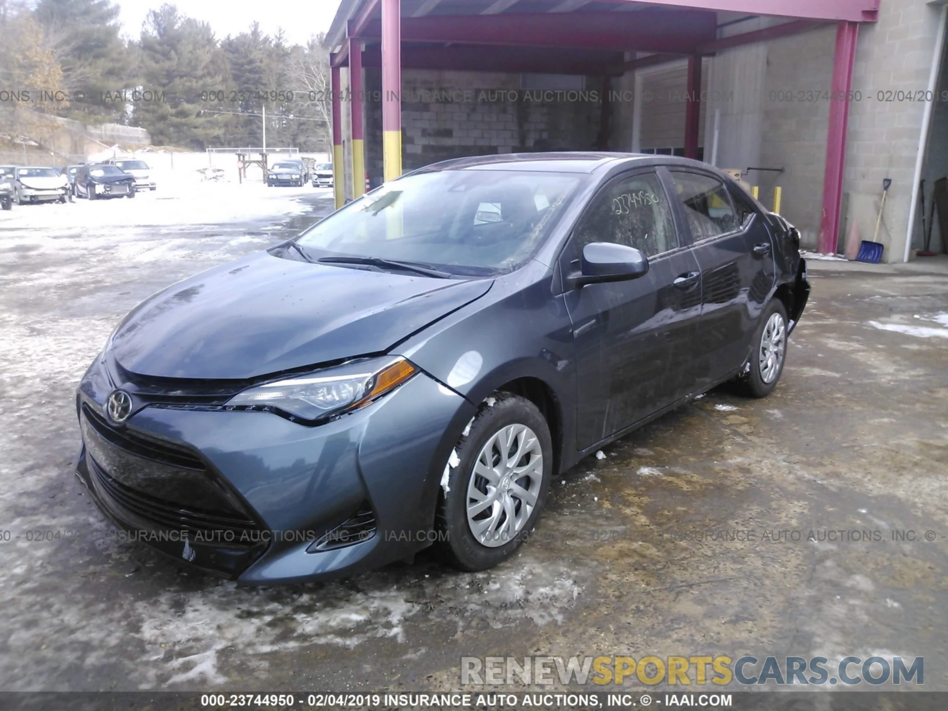 2 Photograph of a damaged car 2T1BURHE8KC125497 TOYOTA COROLLA 2019