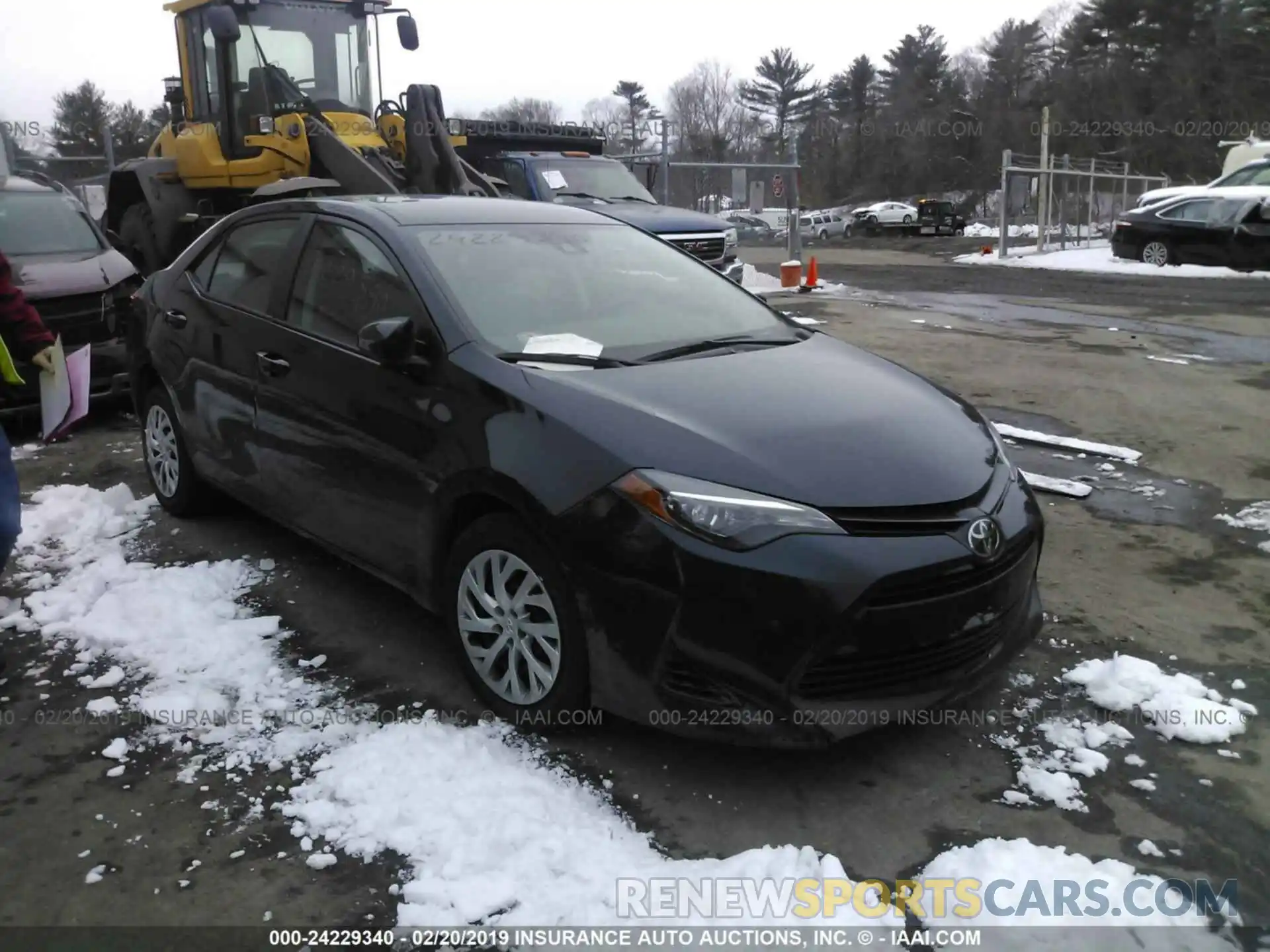 1 Photograph of a damaged car 2T1BURHE8KC126066 TOYOTA COROLLA 2019