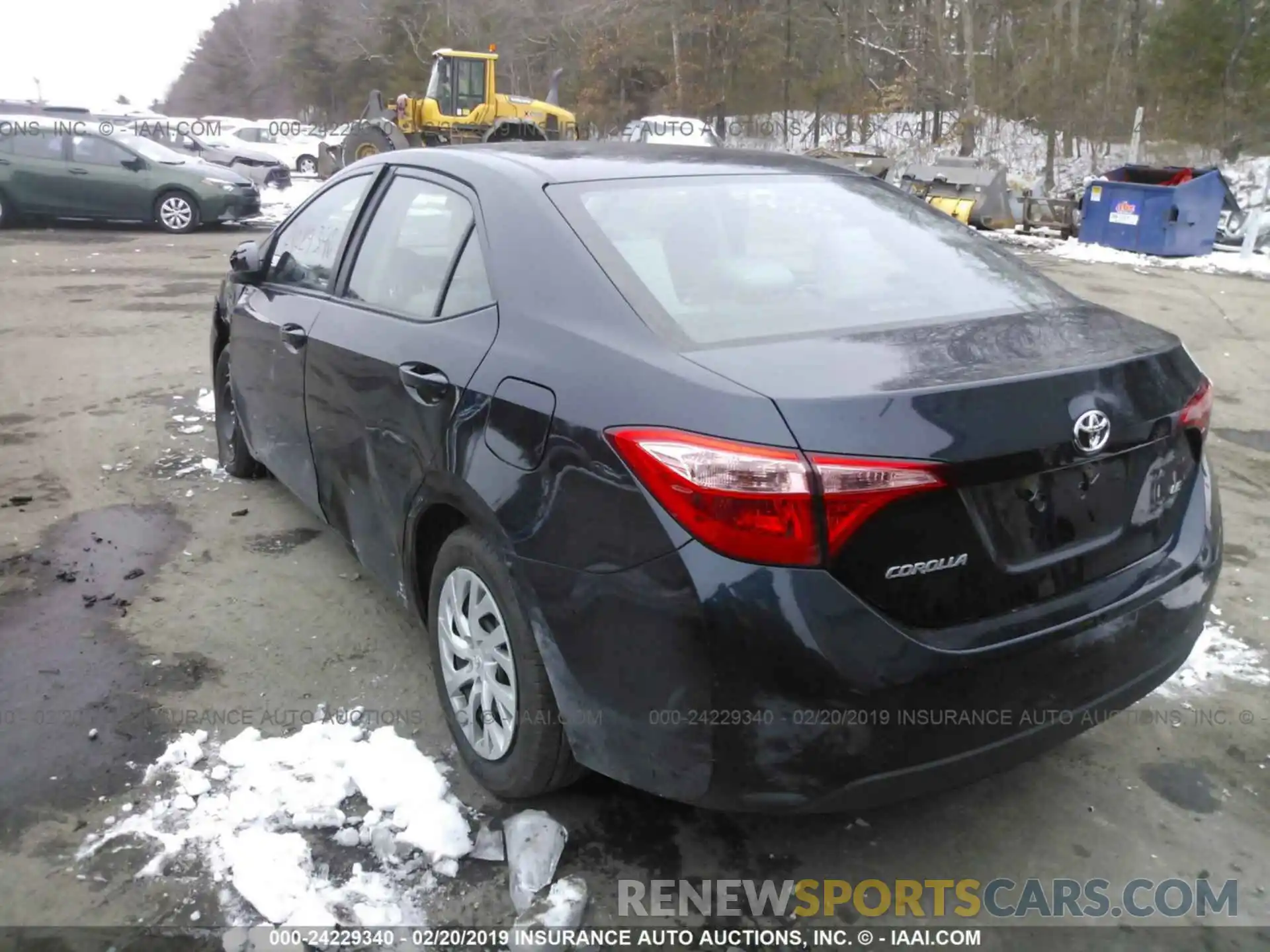 3 Photograph of a damaged car 2T1BURHE8KC126066 TOYOTA COROLLA 2019