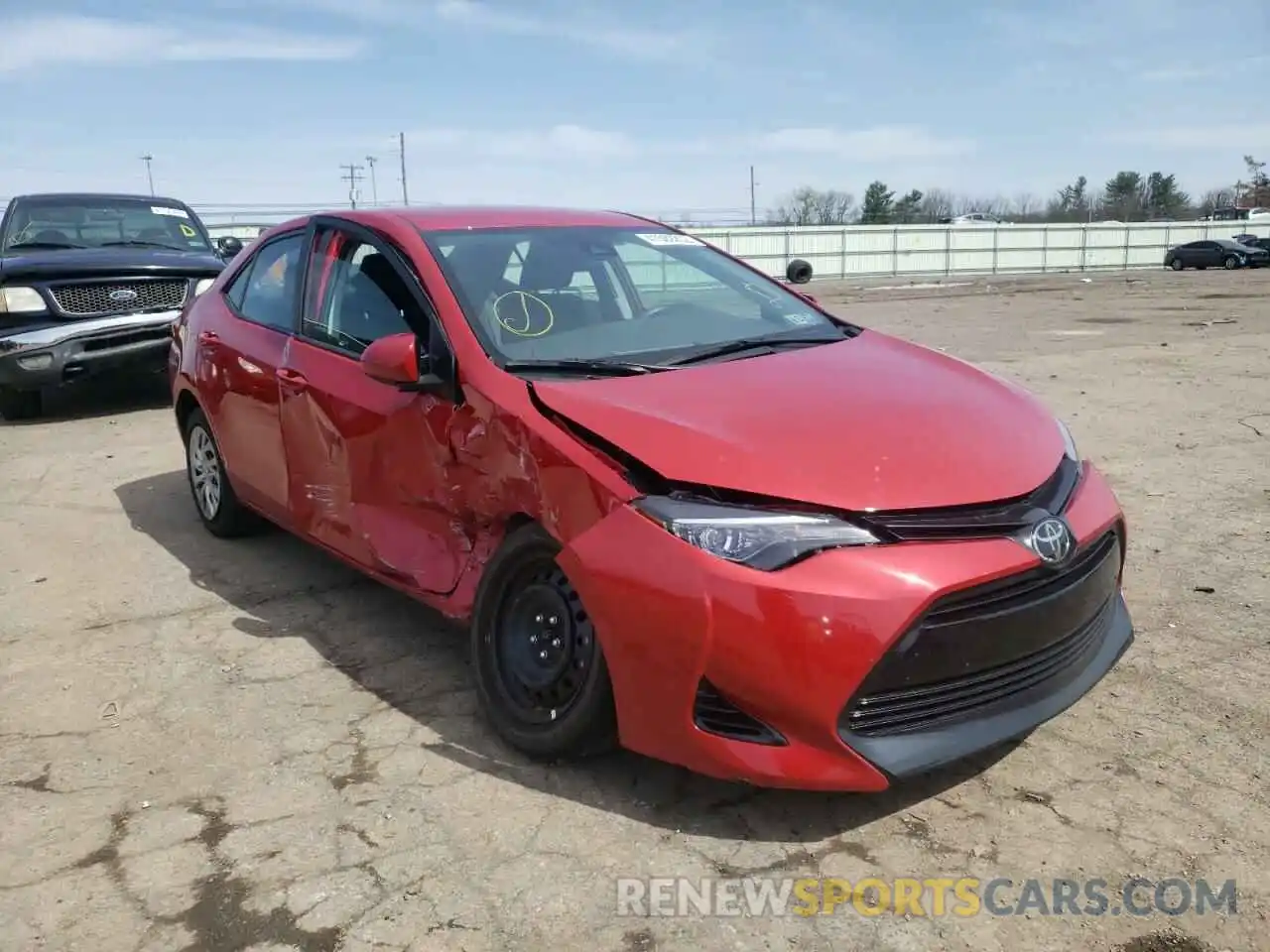 1 Photograph of a damaged car 2T1BURHE8KC126861 TOYOTA COROLLA 2019