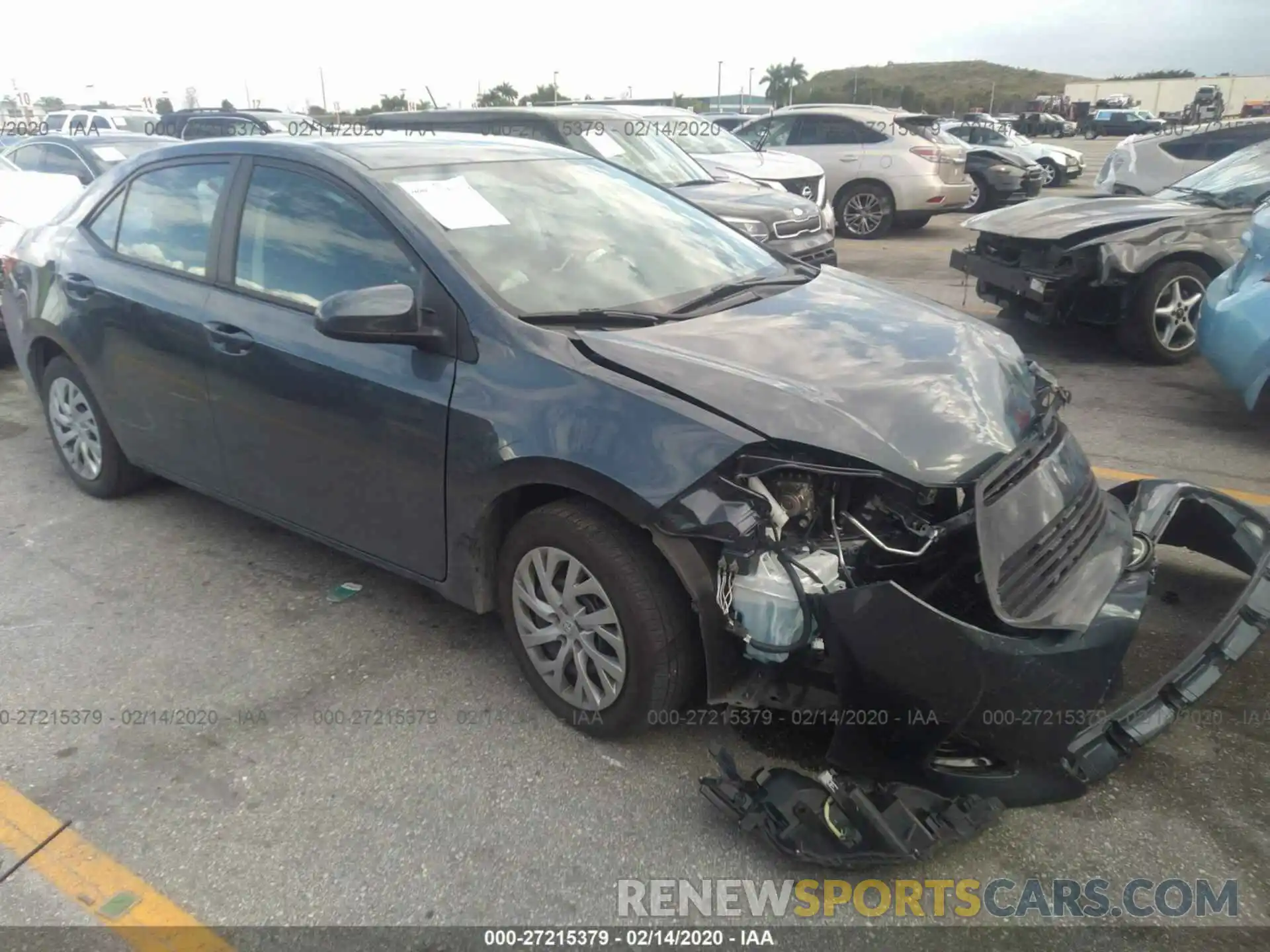 1 Photograph of a damaged car 2T1BURHE8KC127170 TOYOTA COROLLA 2019